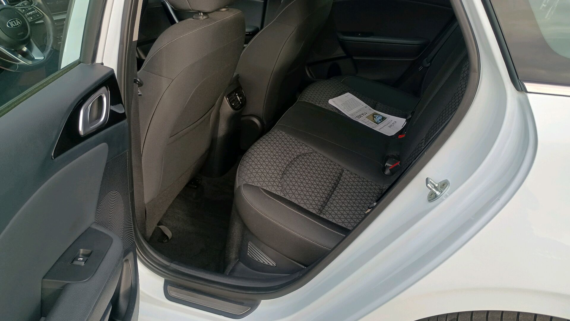 Billede af Kia Ceed SW 1,6 GDI PHEV  Plugin-hybrid Prestige DCT 141HK Stc 6g Aut.