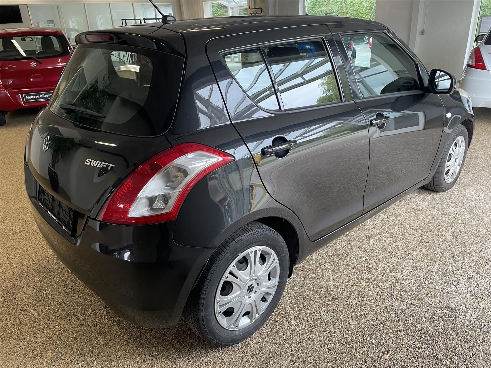 Billede af Suzuki Swift 1,2 Dualjet 16V Club 90HK 5d