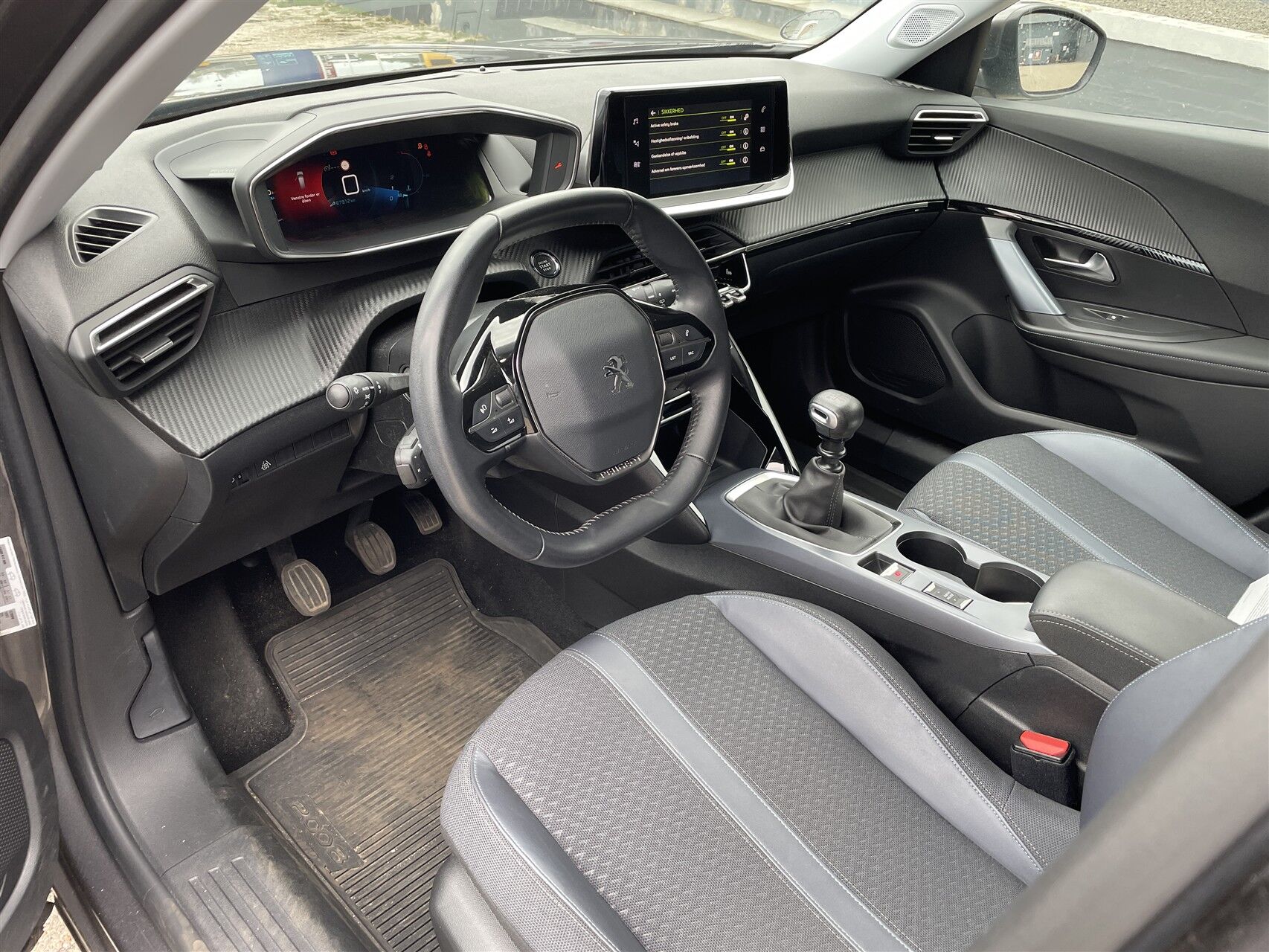 Billede af Peugeot 2008 1,2 PureTech Allure Pack 100HK 5d