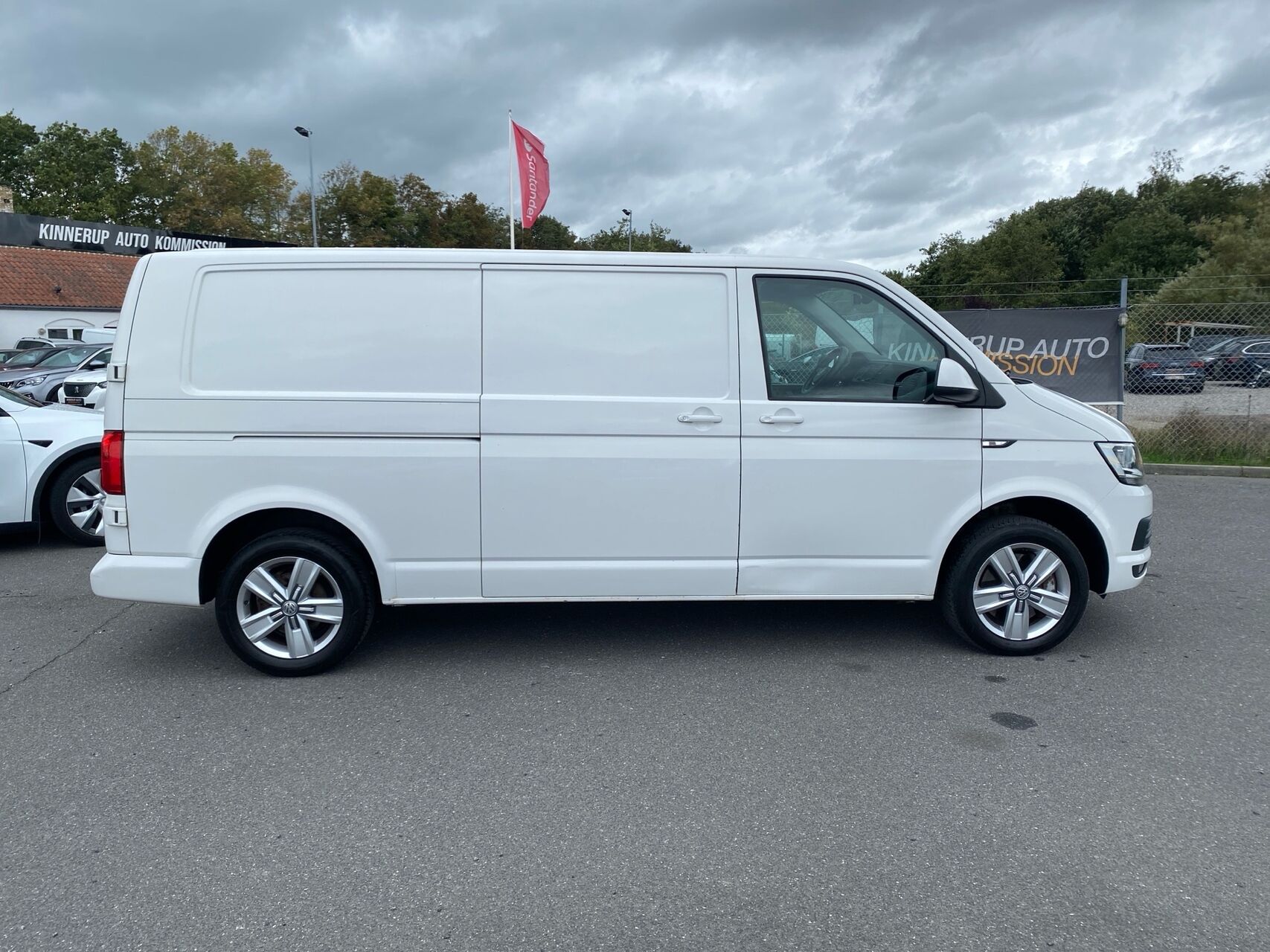 Billede af VW Transporter Lang 2,0 TDI DSG 204HK Van 7g Aut.