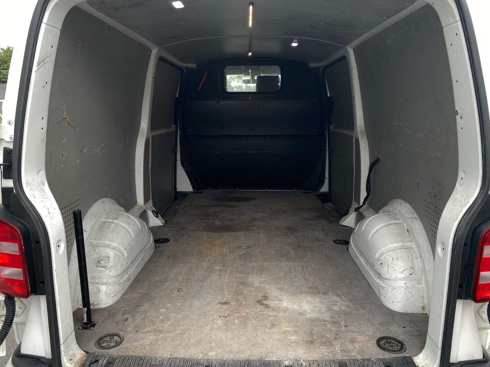 Billede af VW Transporter Lang 2,0 TDI DSG 204HK Van 7g Aut.