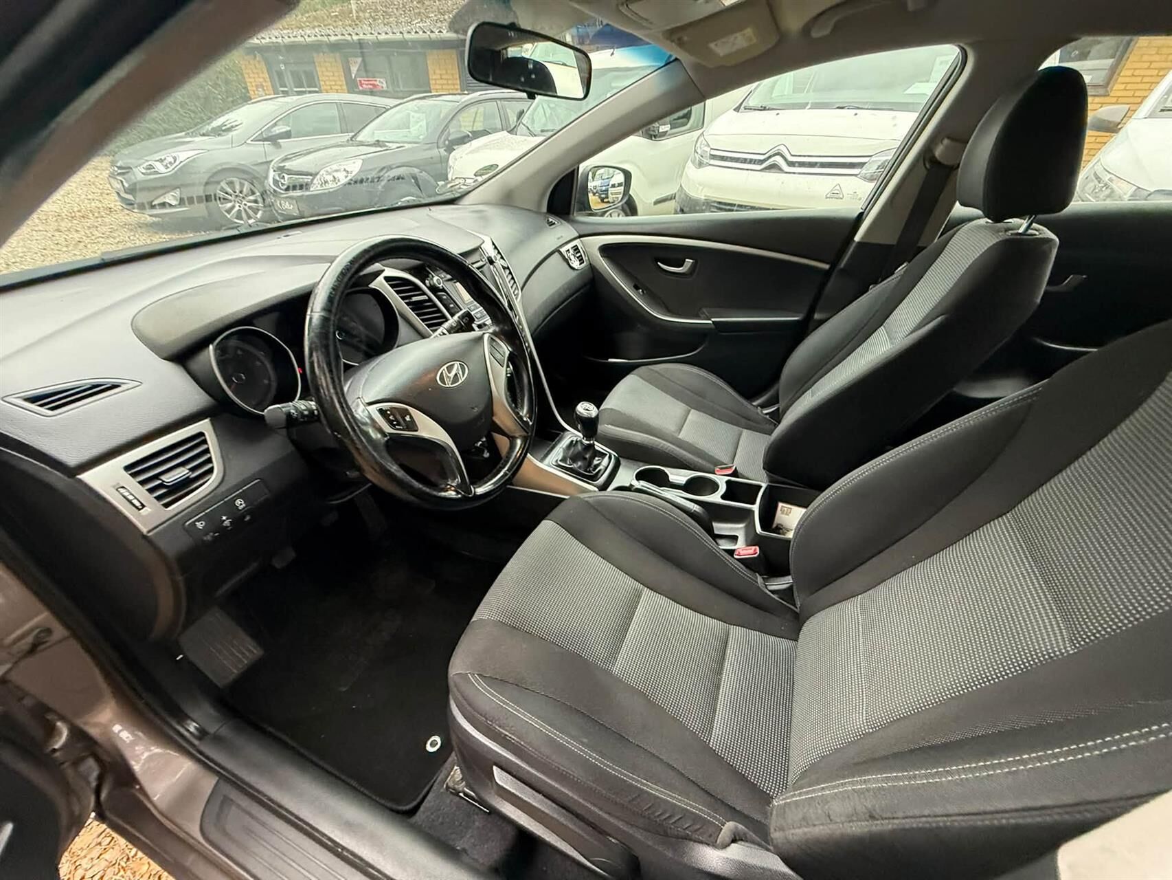 Billede af Hyundai i30 1,6 CRDi Life ISG 110HK 5d 6g