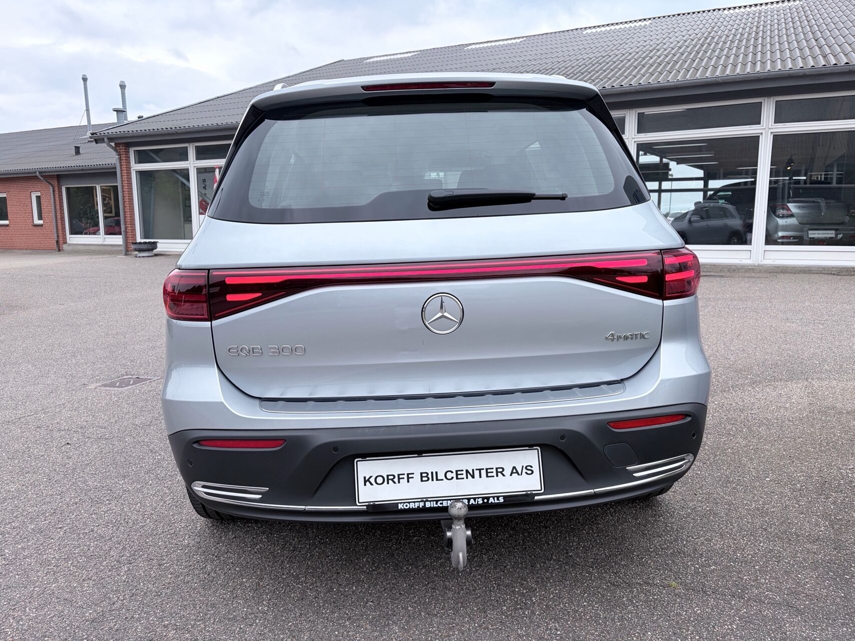 Billede af Mercedes-Benz EQB 300 EL 4Matic 228HK 5d Aut.