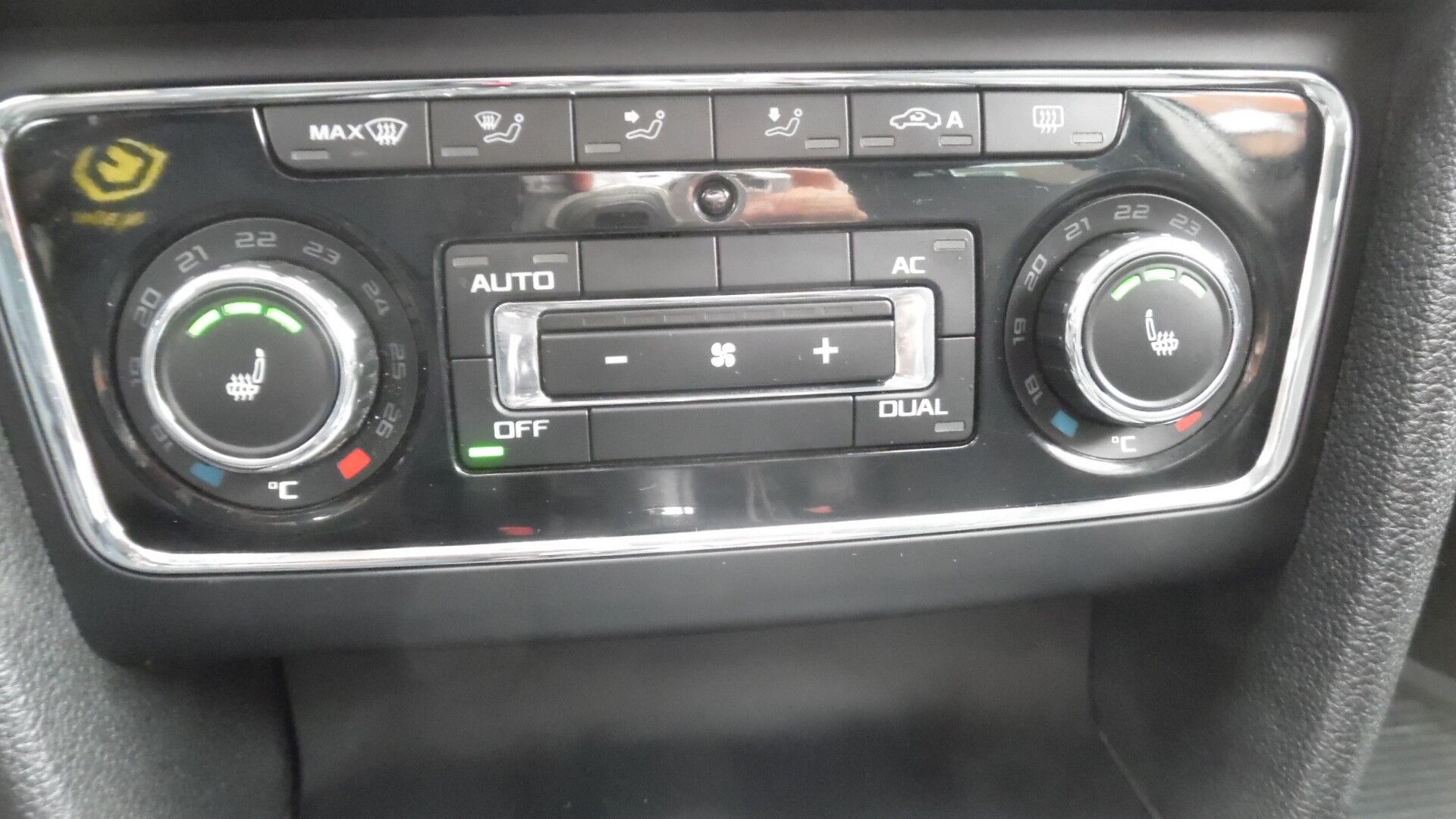 Billede af Skoda Superb Combi 1,6 TDI Common Rail DPF Greenline Elegance 105HK Stc
