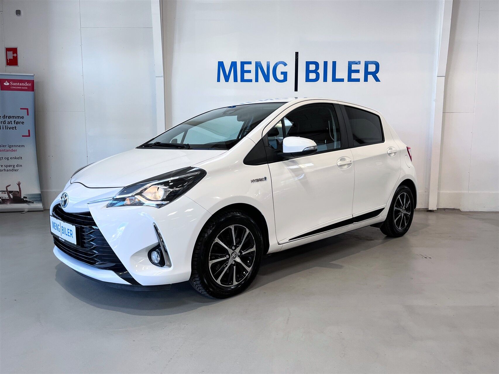 Billede af Toyota Yaris 1,5 Hybrid H3 Smartpakke E-CVT 100HK 5d Trinl. Gear