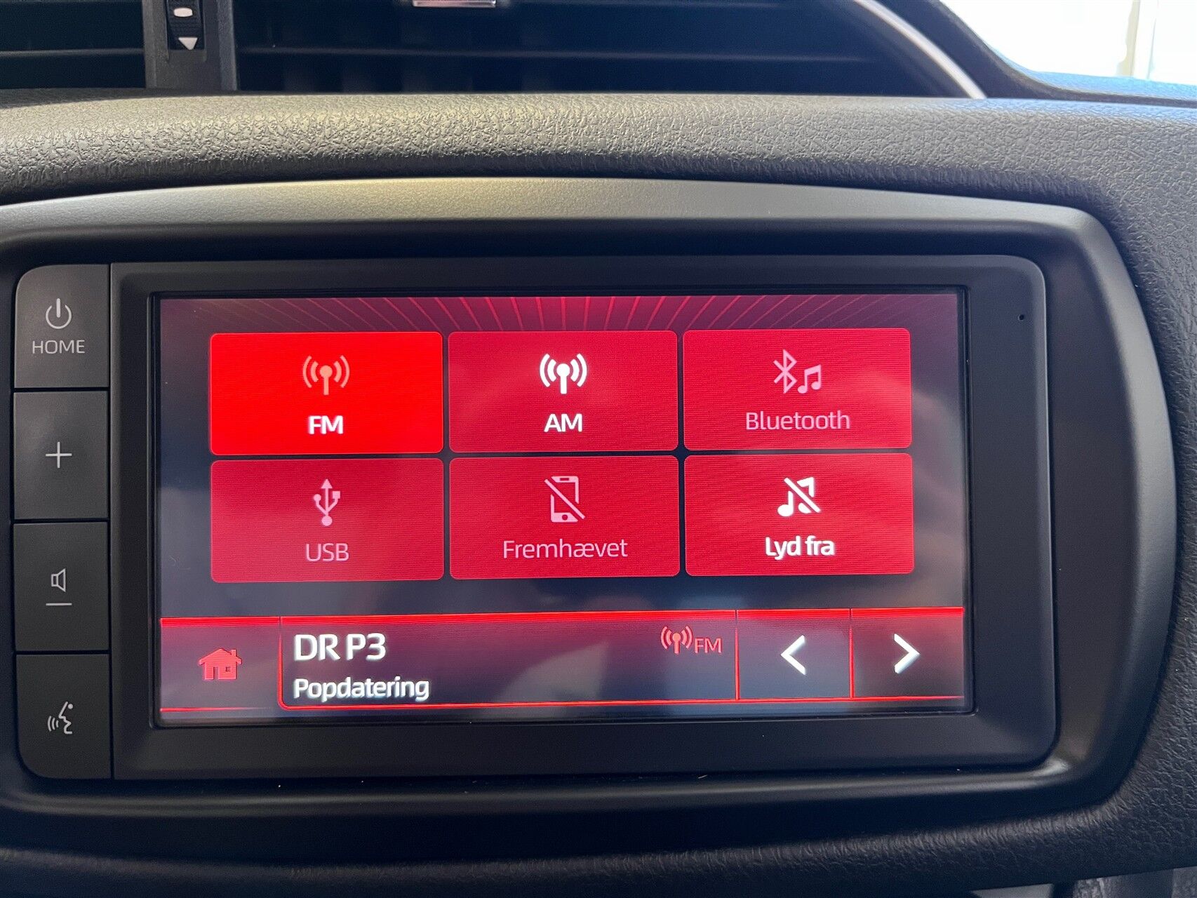 Billede af Toyota Yaris 1,5 Hybrid H3 Smartpakke E-CVT 100HK 5d Trinl. Gear
