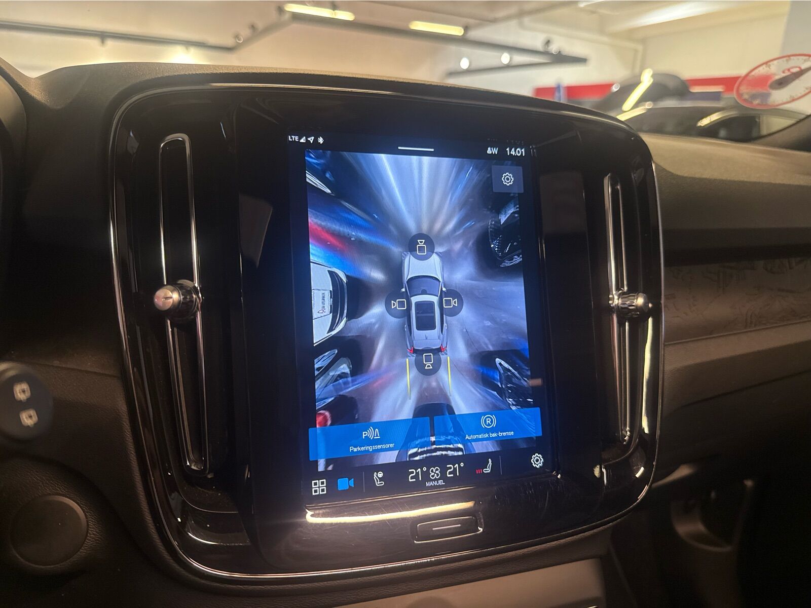 Billede af Volvo XC40 Recharge Extended Range Ultimate 252HK 5d Aut.