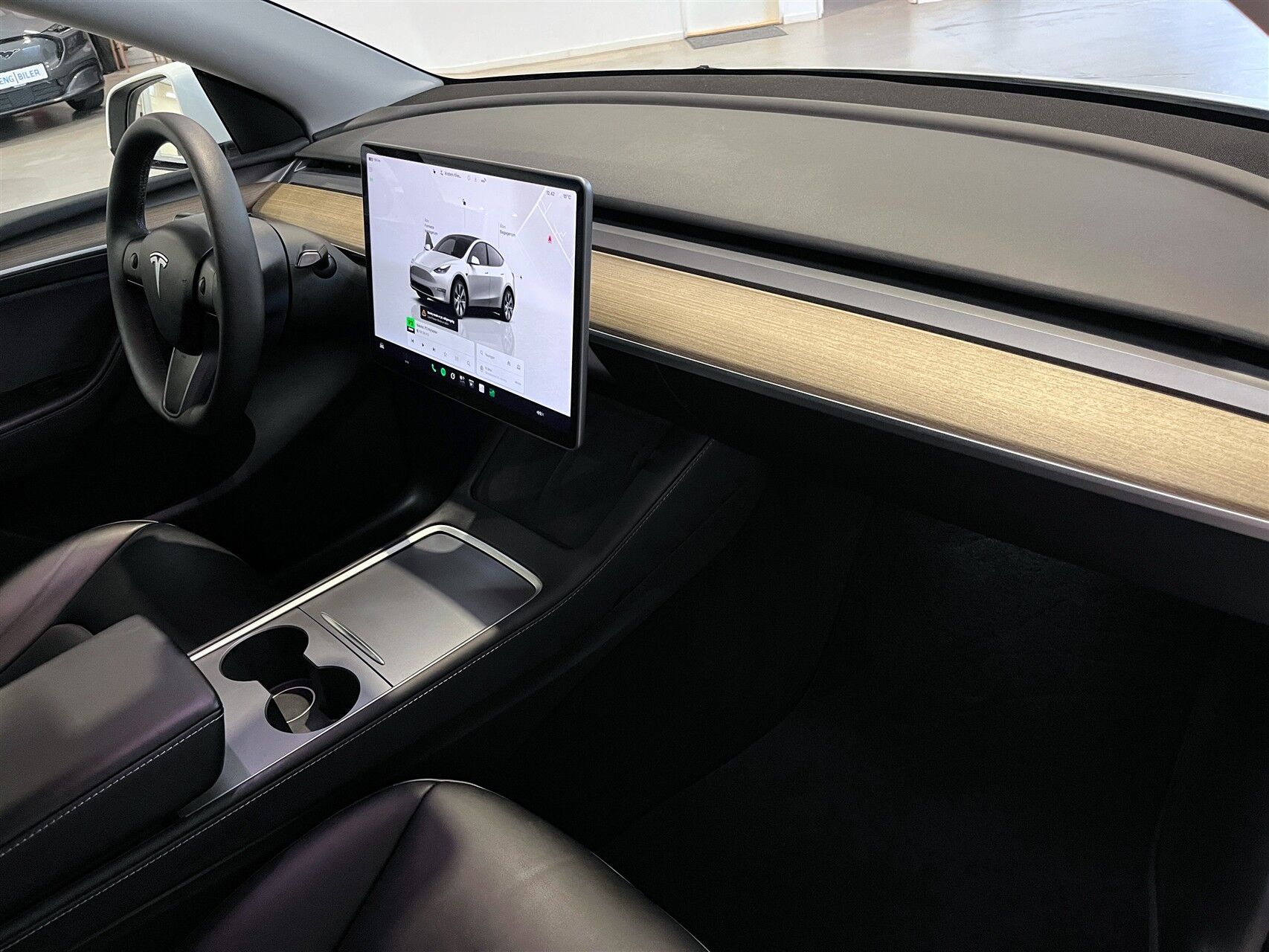 Billede af Tesla Model Y EL RWD 299HK 5d Aut.