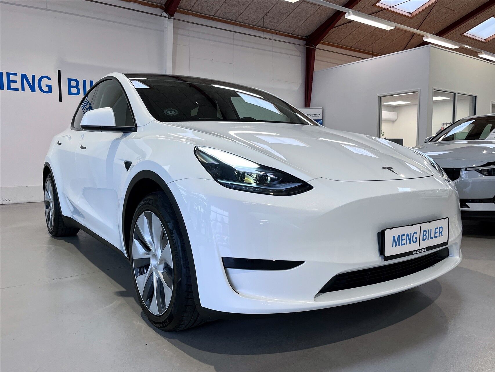 Billede af Tesla Model Y EL RWD 299HK 5d Aut.