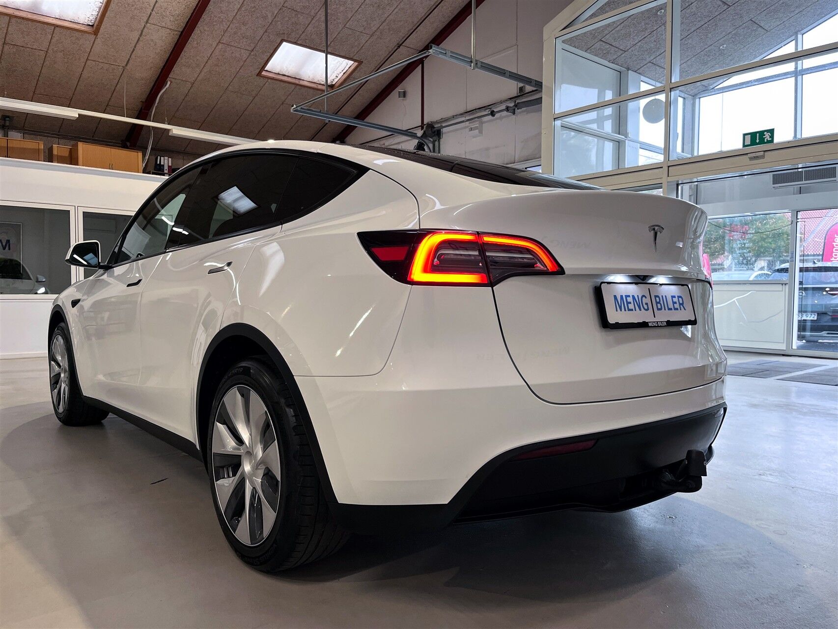 Billede af Tesla Model Y EL RWD 299HK 5d Aut.