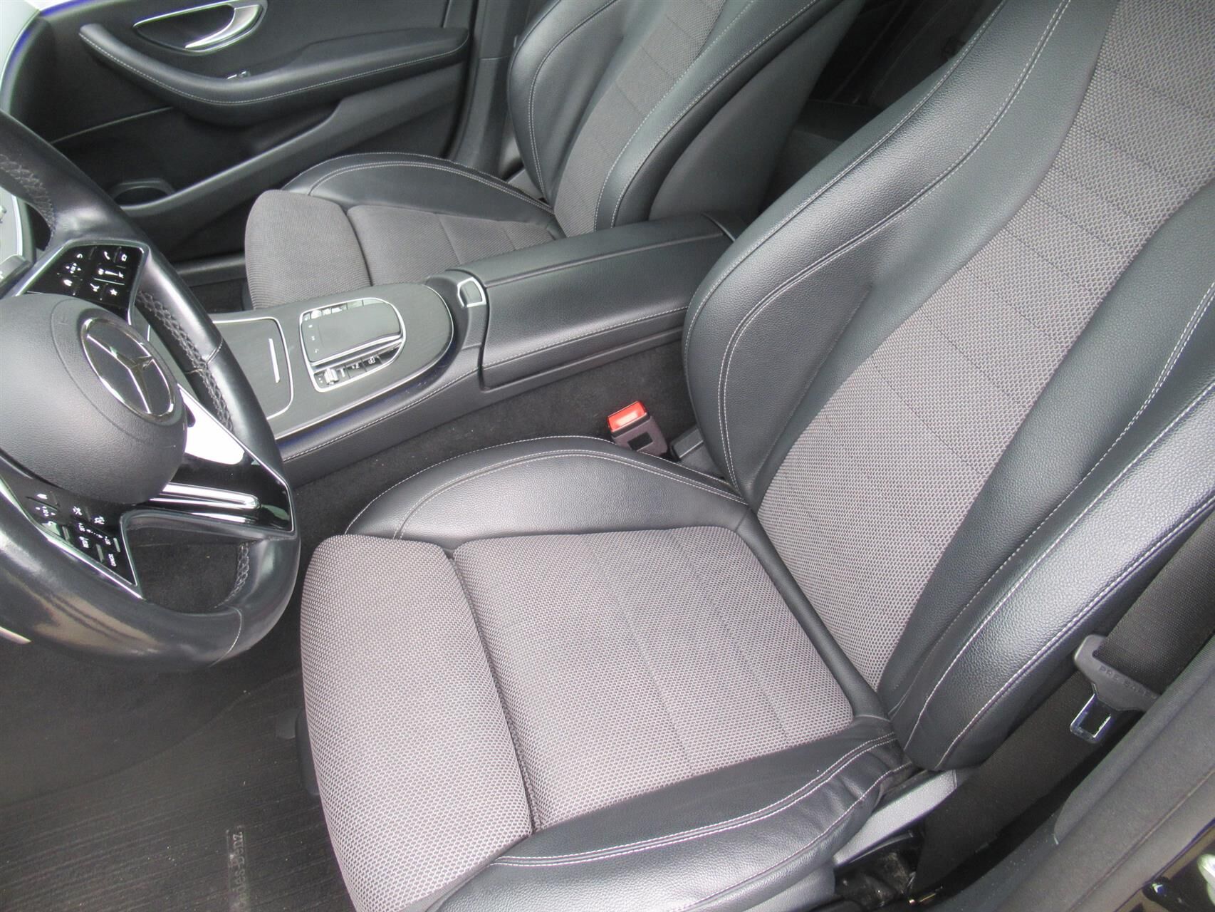 Billede af Mercedes-Benz E300 de 2,0 Plugin-hybrid 9G-Tronic 306HK 9g Aut.