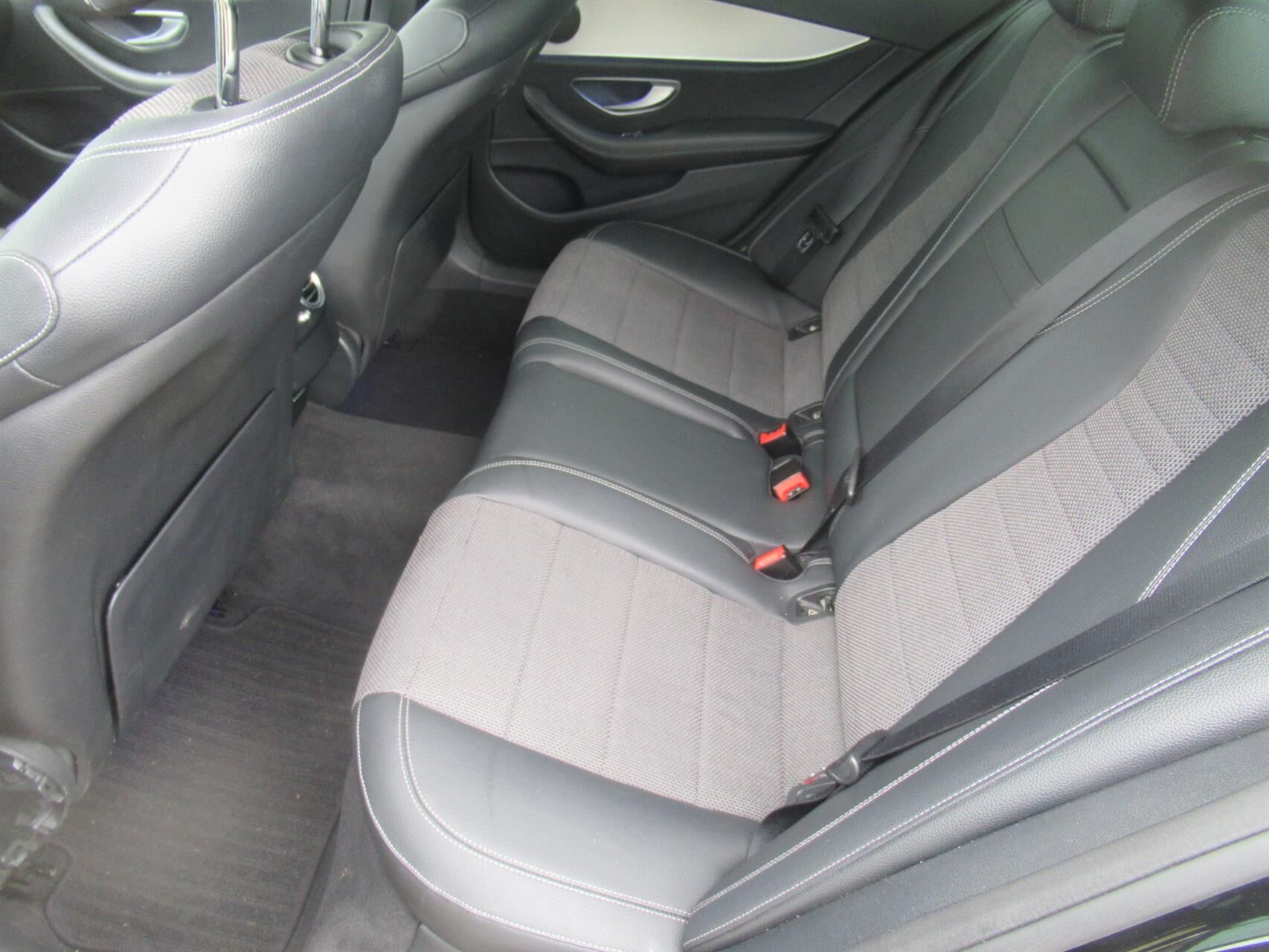 Billede af Mercedes-Benz E300 de 2,0 Plugin-hybrid 9G-Tronic 306HK 9g Aut.