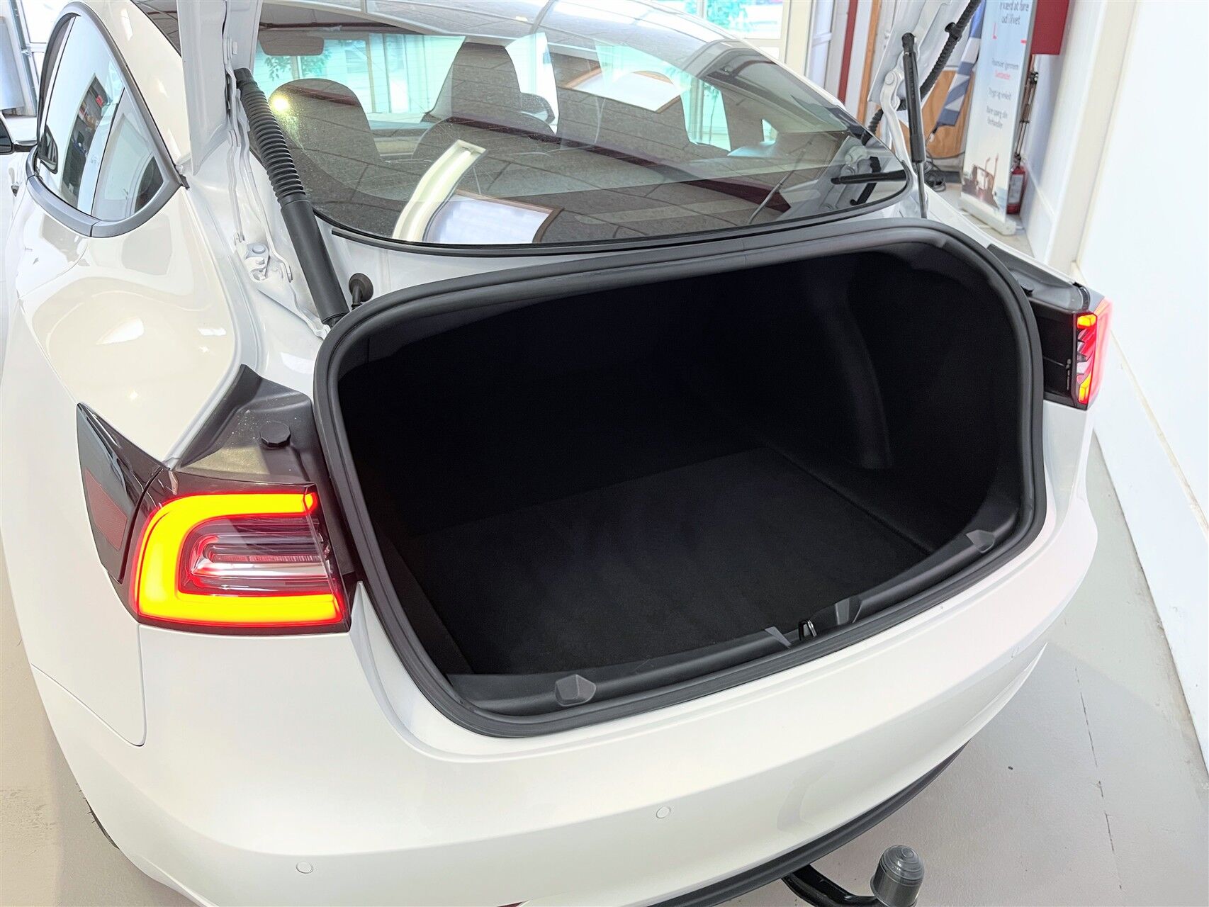 Billede af Tesla Model 3 EL Long Range AWD 498HK Aut.