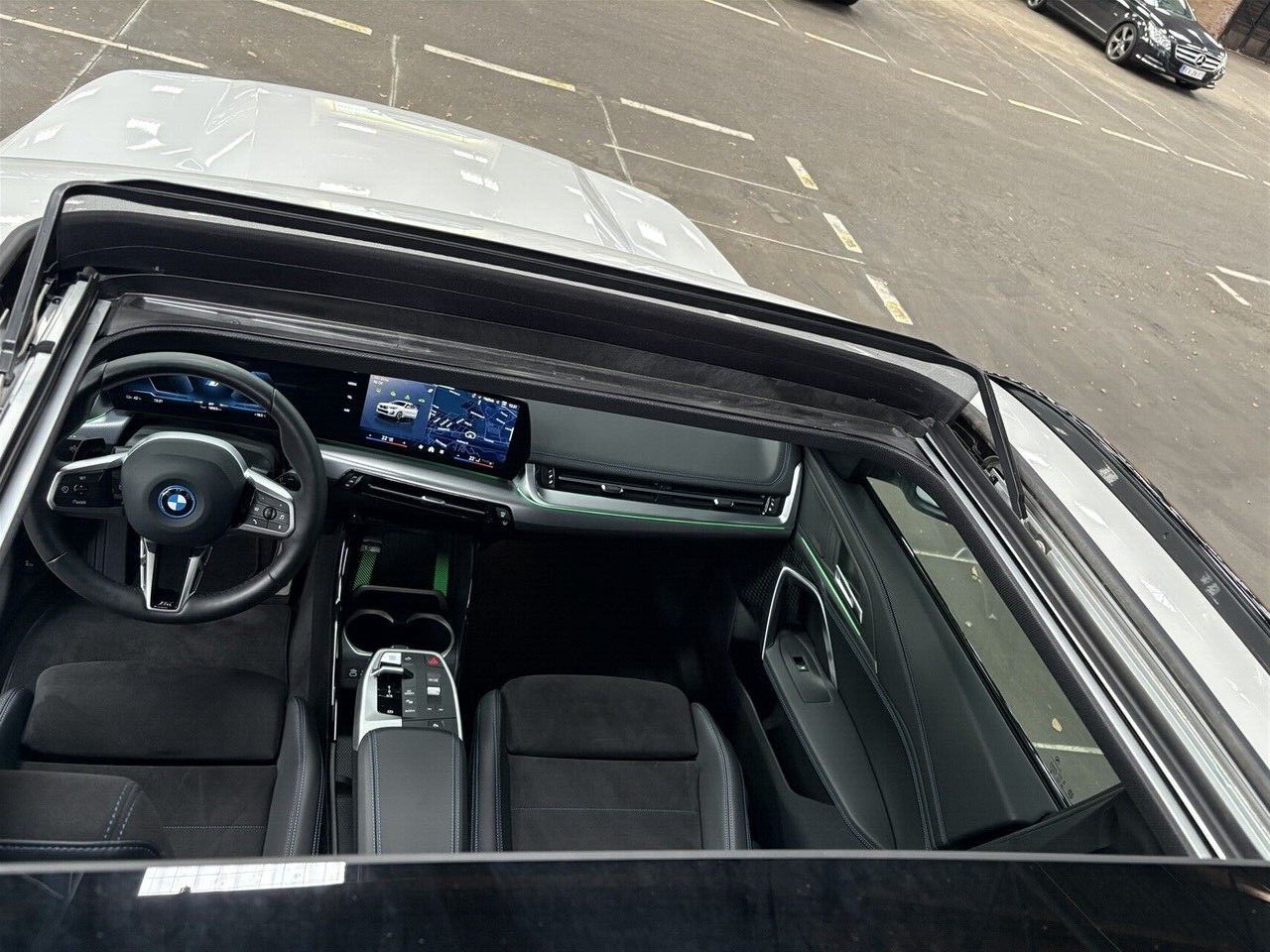 Billede af BMW iX1 xDrive30 EL M-Sport 4x4 313HK 5d Aut.