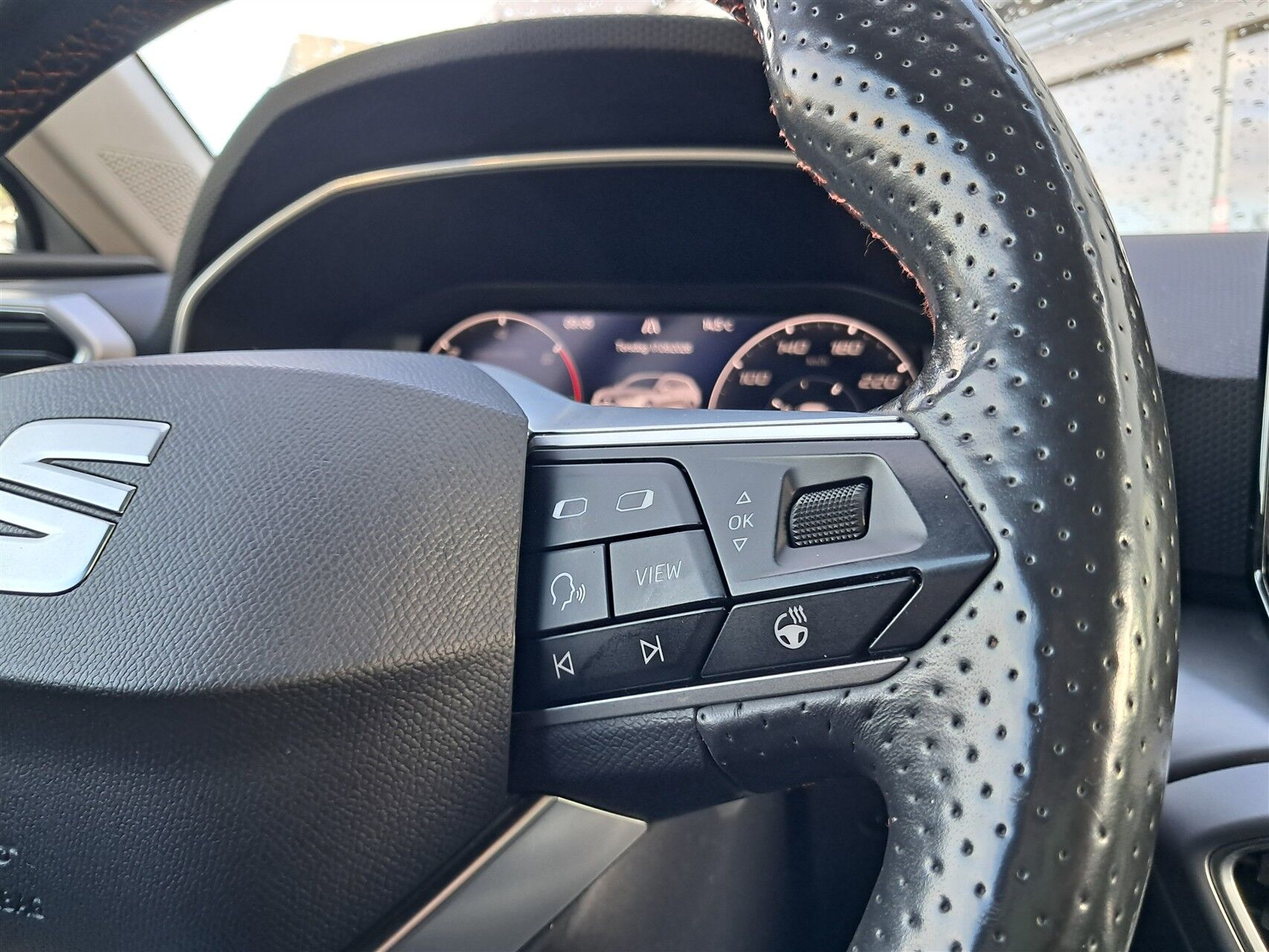 Billede af Seat Leon Sportstourer 1,4 e-Hybrid FR DSG 204HK Stc 6g Aut.
