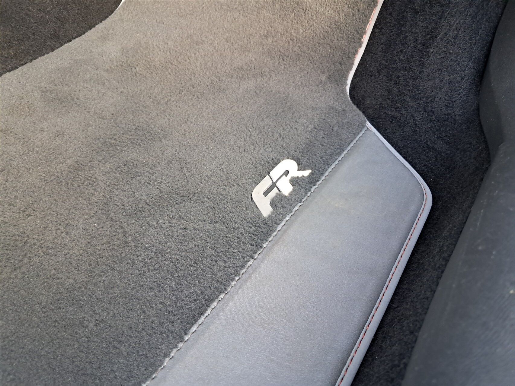 Billede af Seat Leon Sportstourer 1,4 e-Hybrid FR DSG 204HK Stc 6g Aut.