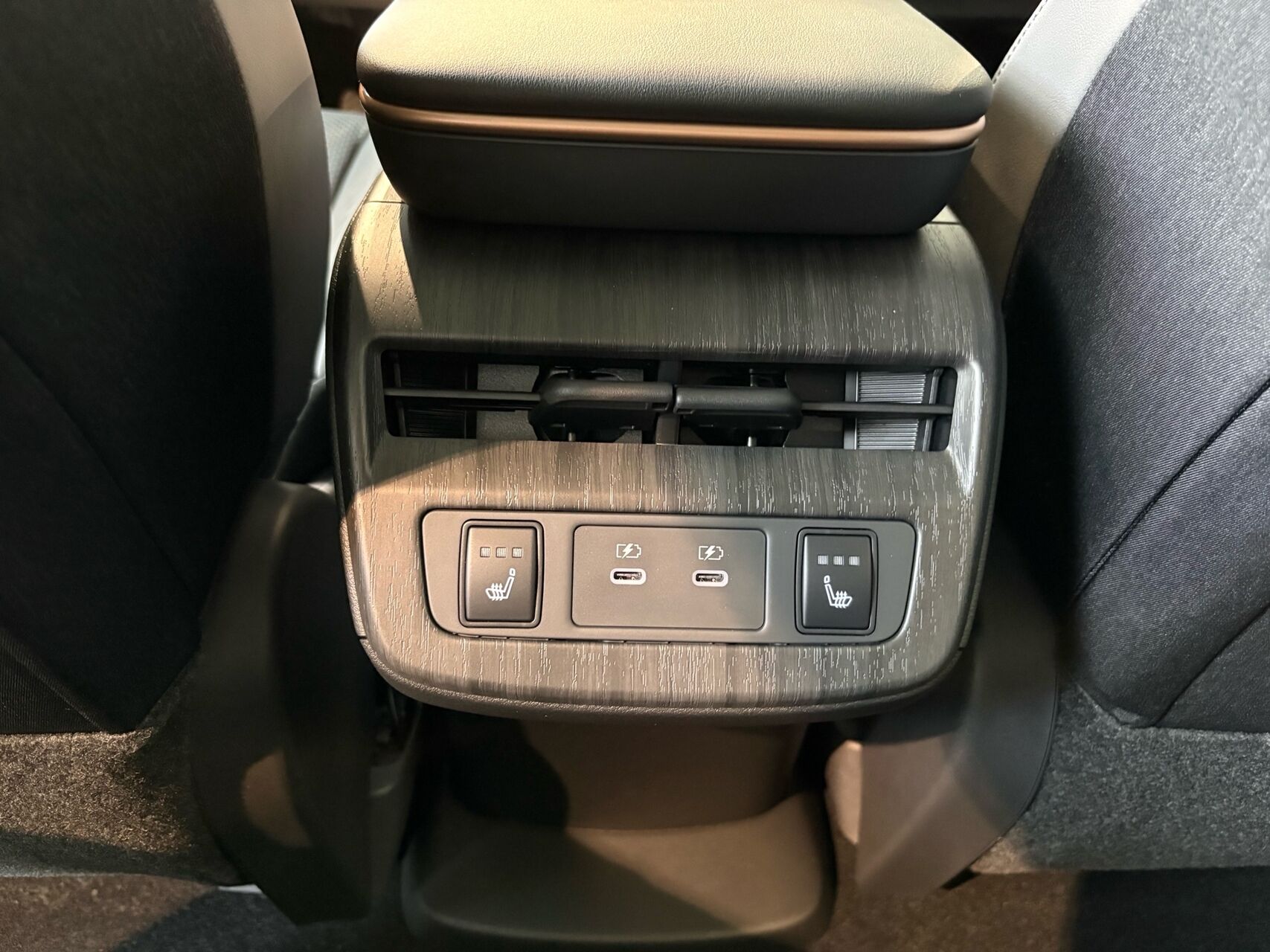 Billede af Nissan Ariya EL Evolve e-4orce 301HK 5d Aut.