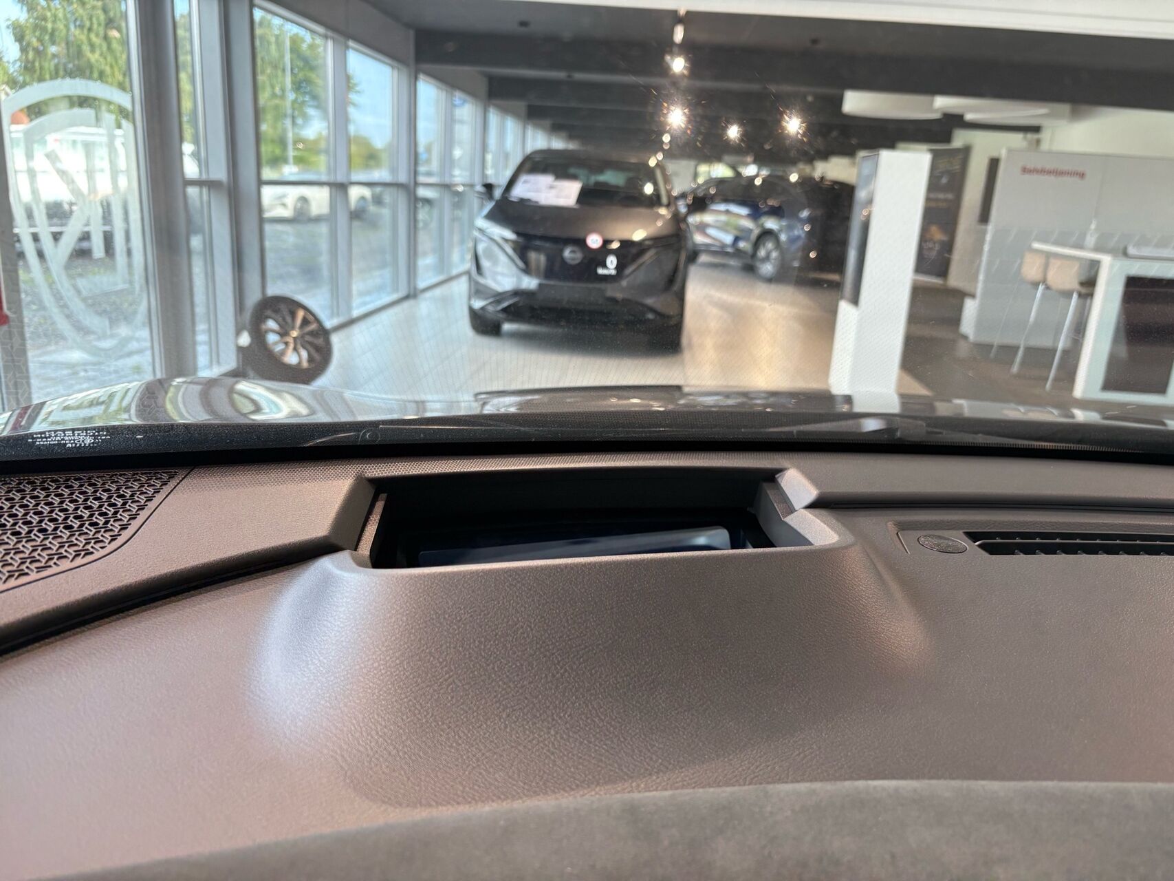 Billede af Nissan Ariya EL Evolve e-4orce 301HK 5d Aut.