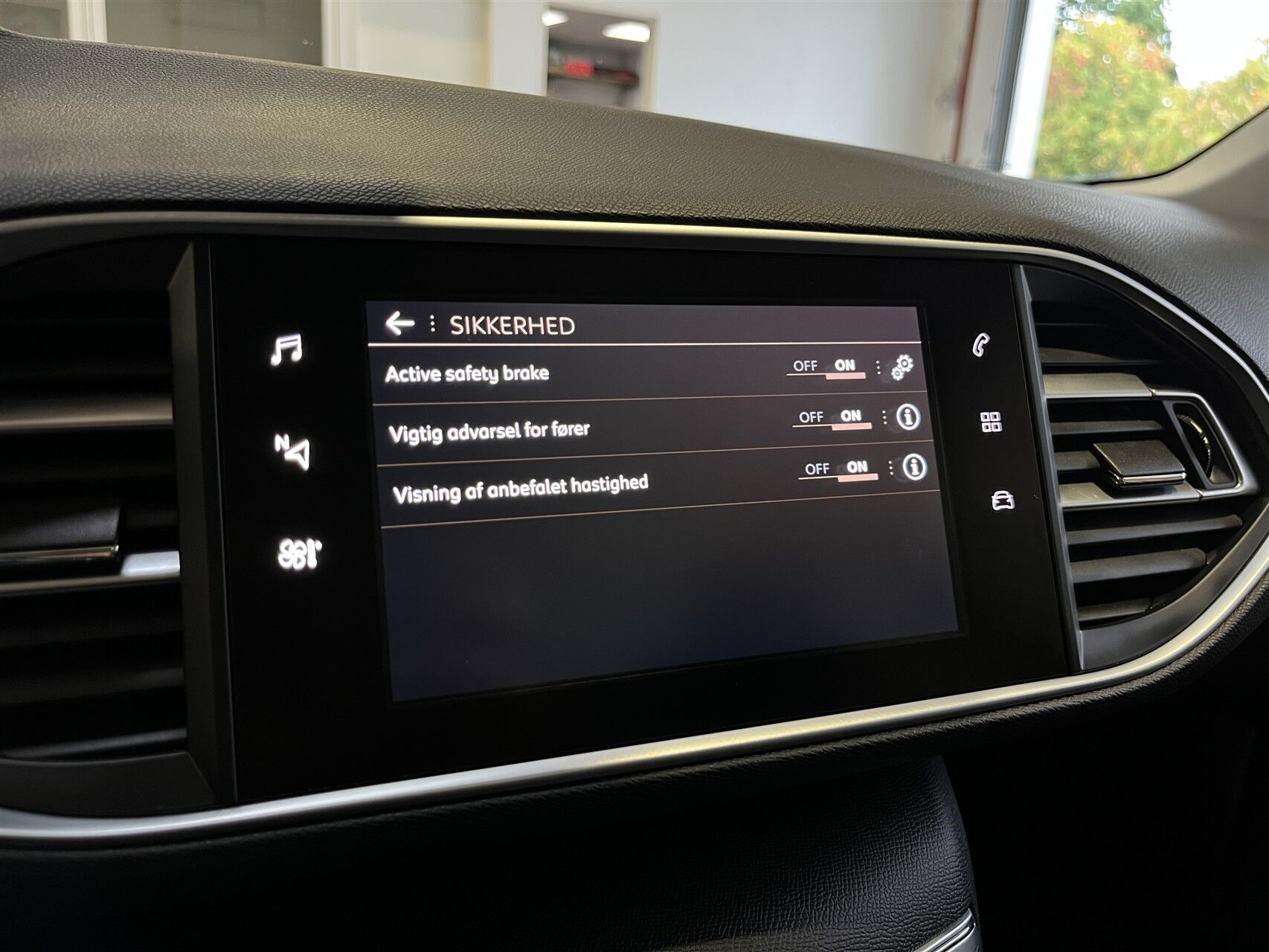 Billede af Peugeot 308 1,2 e-THP Selection Sky 130HK 5d