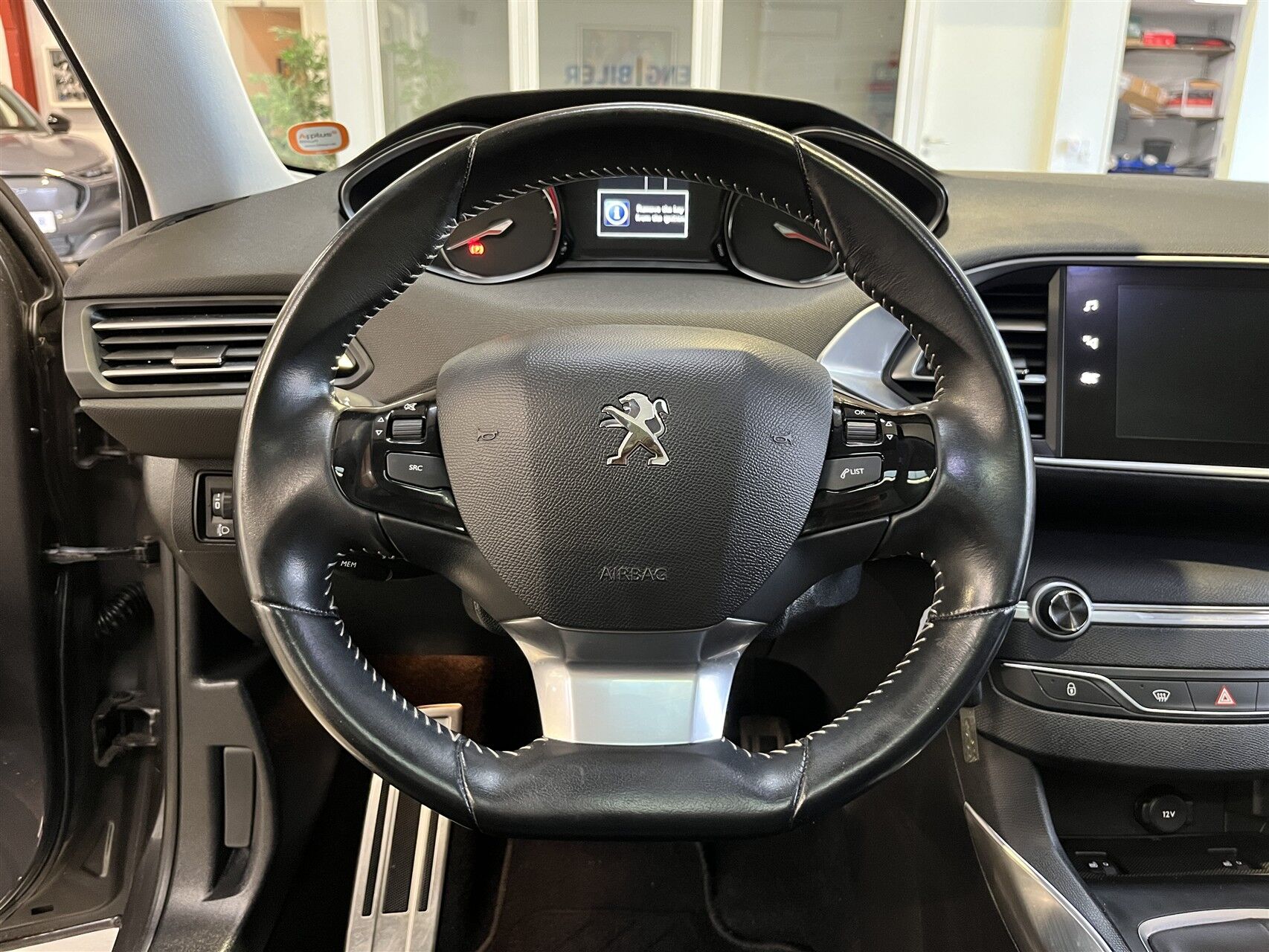 Billede af Peugeot 308 1,2 e-THP Selection Sky 130HK 5d