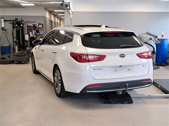 Billede af Kia Optima SW 2,0 GDI  Plugin-hybrid 205HK Stc 6g Aut.