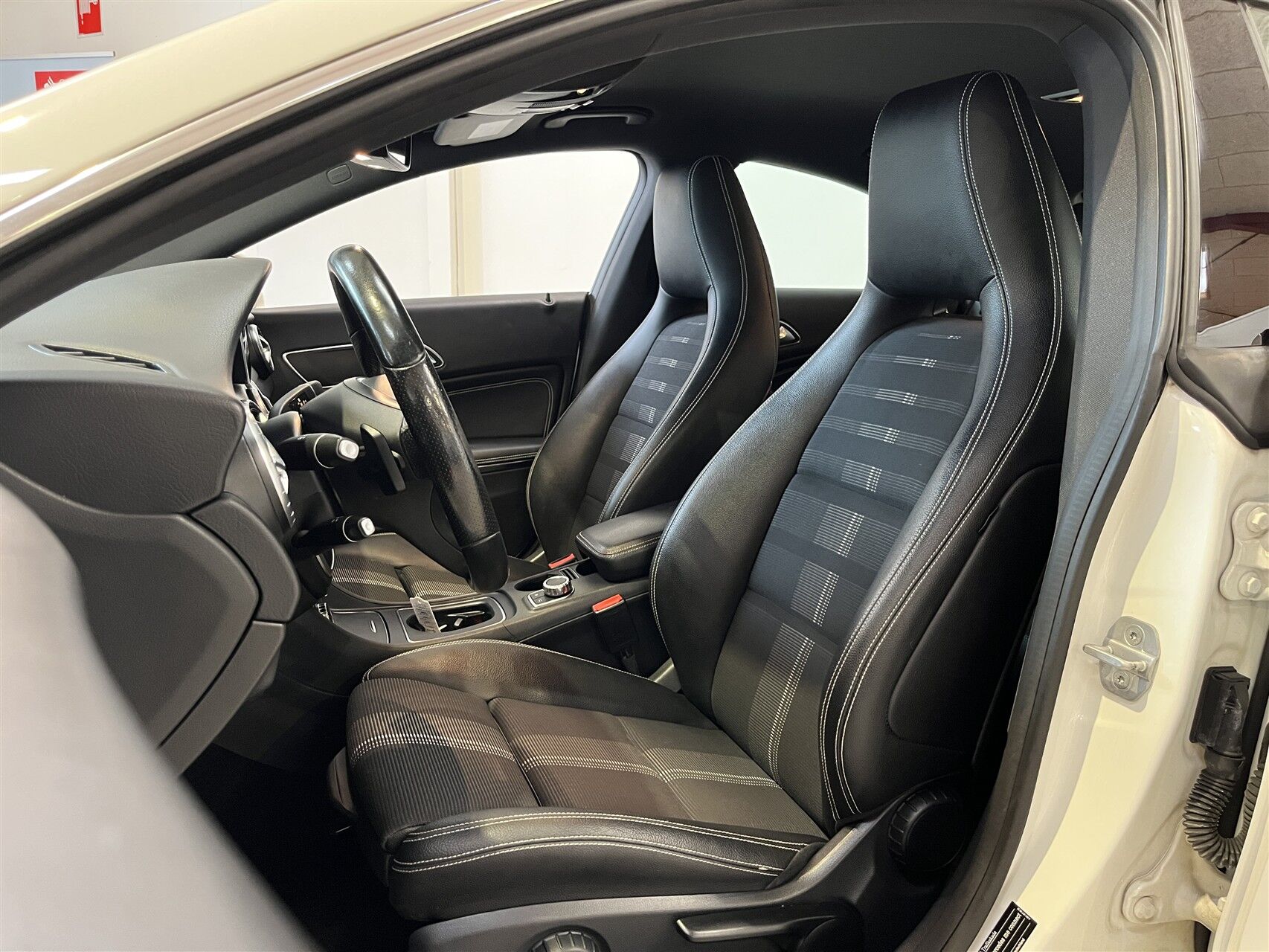 Billede af Mercedes-Benz CLA220 d 2,1 D Progressive 7G-DCT 177HK 4d 7g Aut.