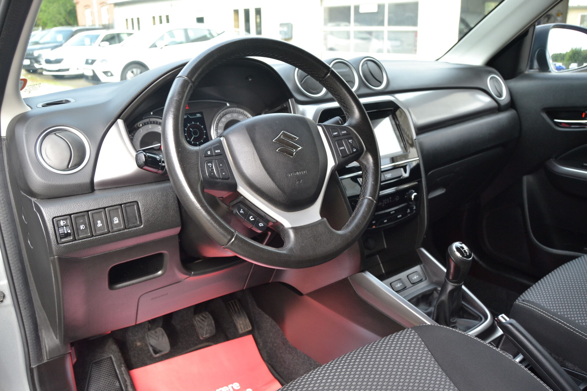 Billede af Suzuki Vitara 1,0 Boosterjet Active Cut 112HK 5d