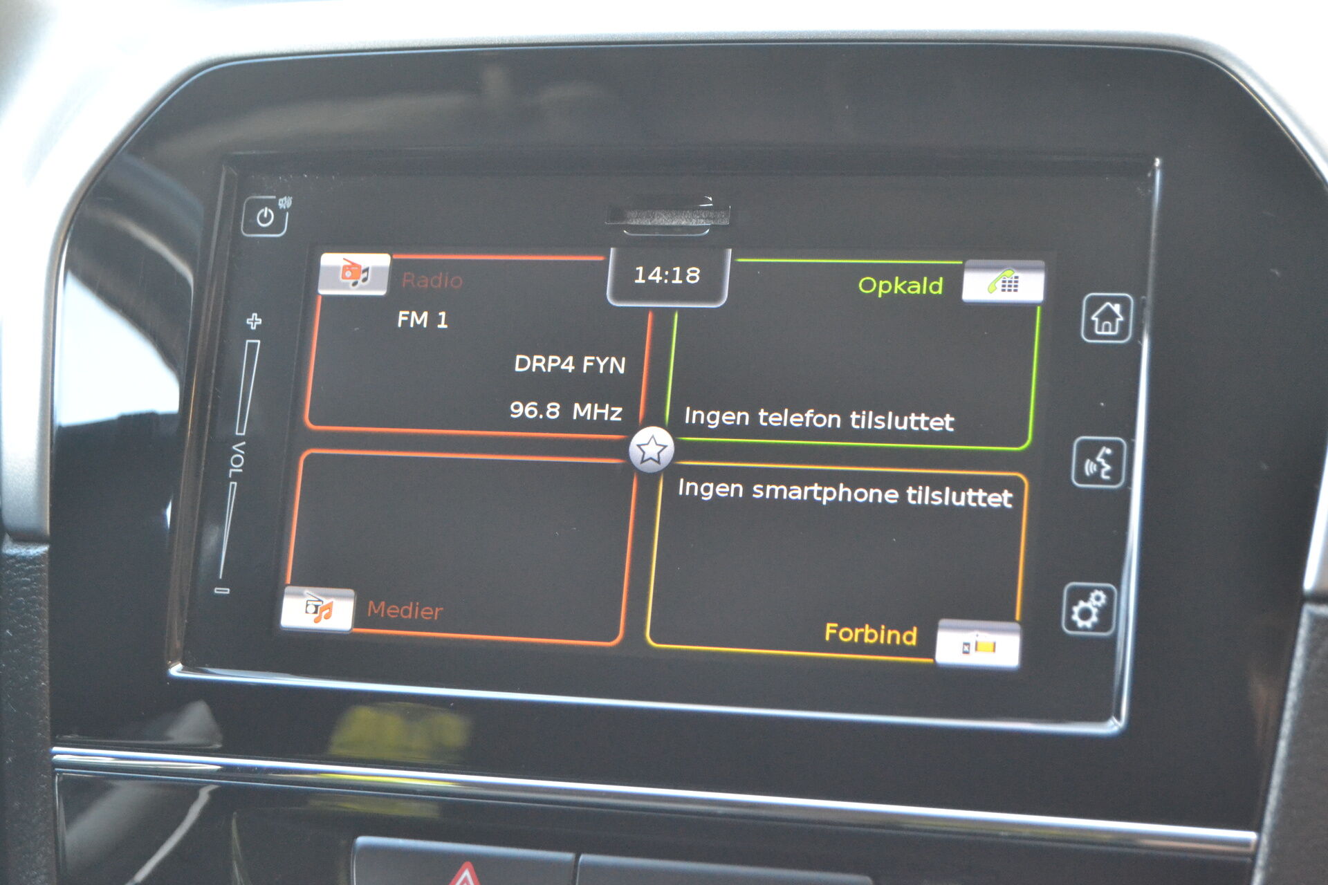 Billede af Suzuki Vitara 1,0 Boosterjet Active Cut 112HK 5d