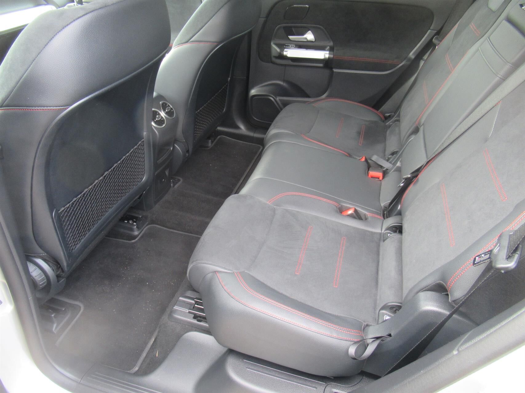 Billede af Mercedes-Benz EQB 300 EL AMG Line 4Matic 228HK 5d Aut.
