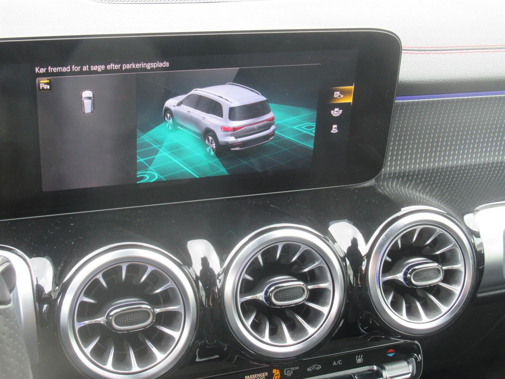 Billede af Mercedes-Benz EQB 300 EL AMG Line 4Matic 228HK 5d Aut.
