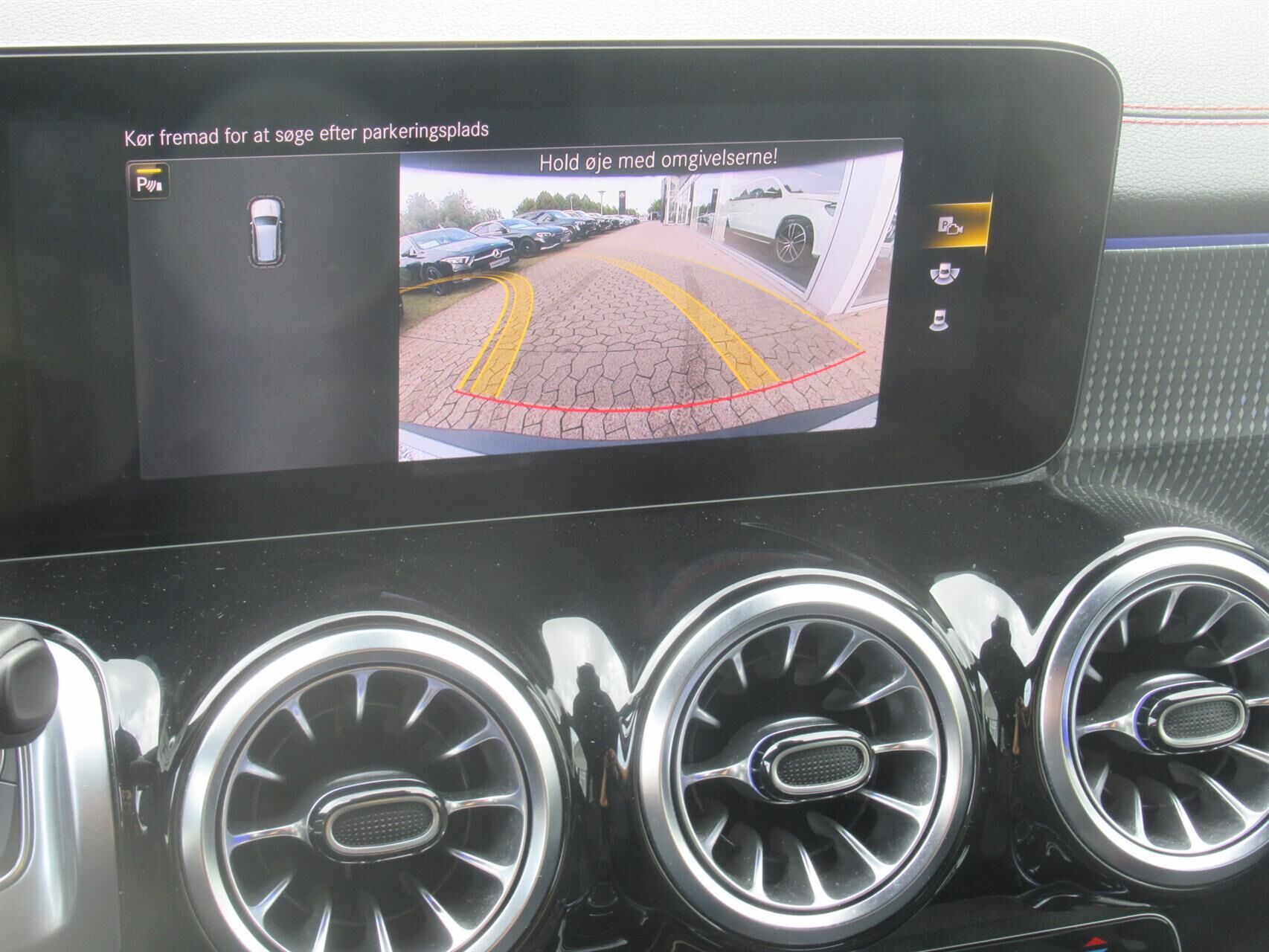 Billede af Mercedes-Benz EQB 300 EL AMG Line 4Matic 228HK 5d Aut.