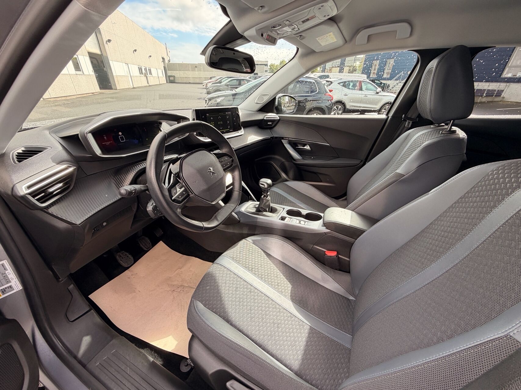 Billede af Peugeot 2008 1,5 BlueHDi Edition 210+ 100HK 5d 6g