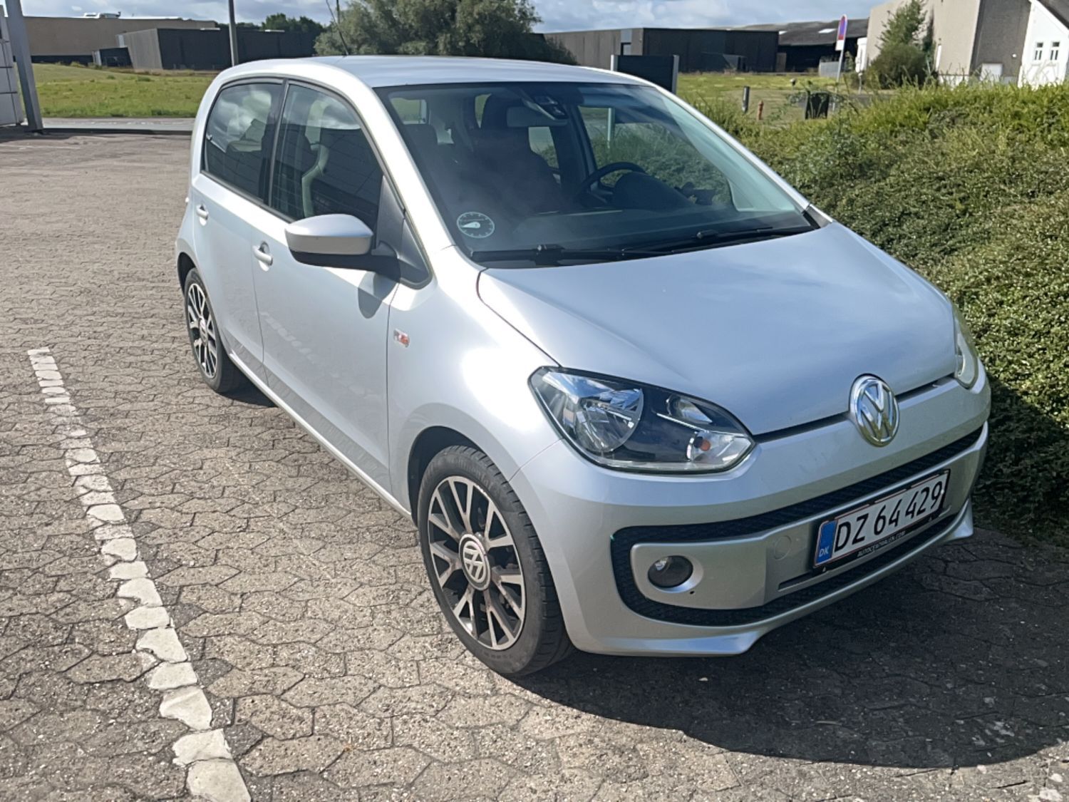Billede af VW up 1,0 MPI BMT High 75HK 5d