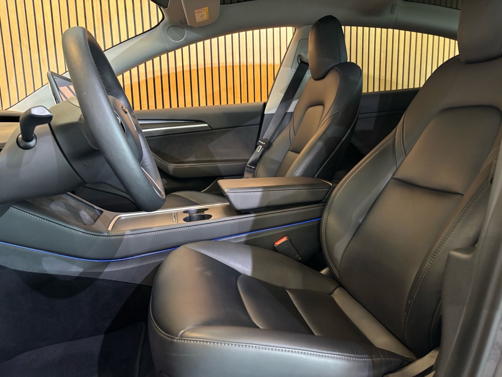 Billede af Tesla Model 3 EL Standard Range 283HK Aut.