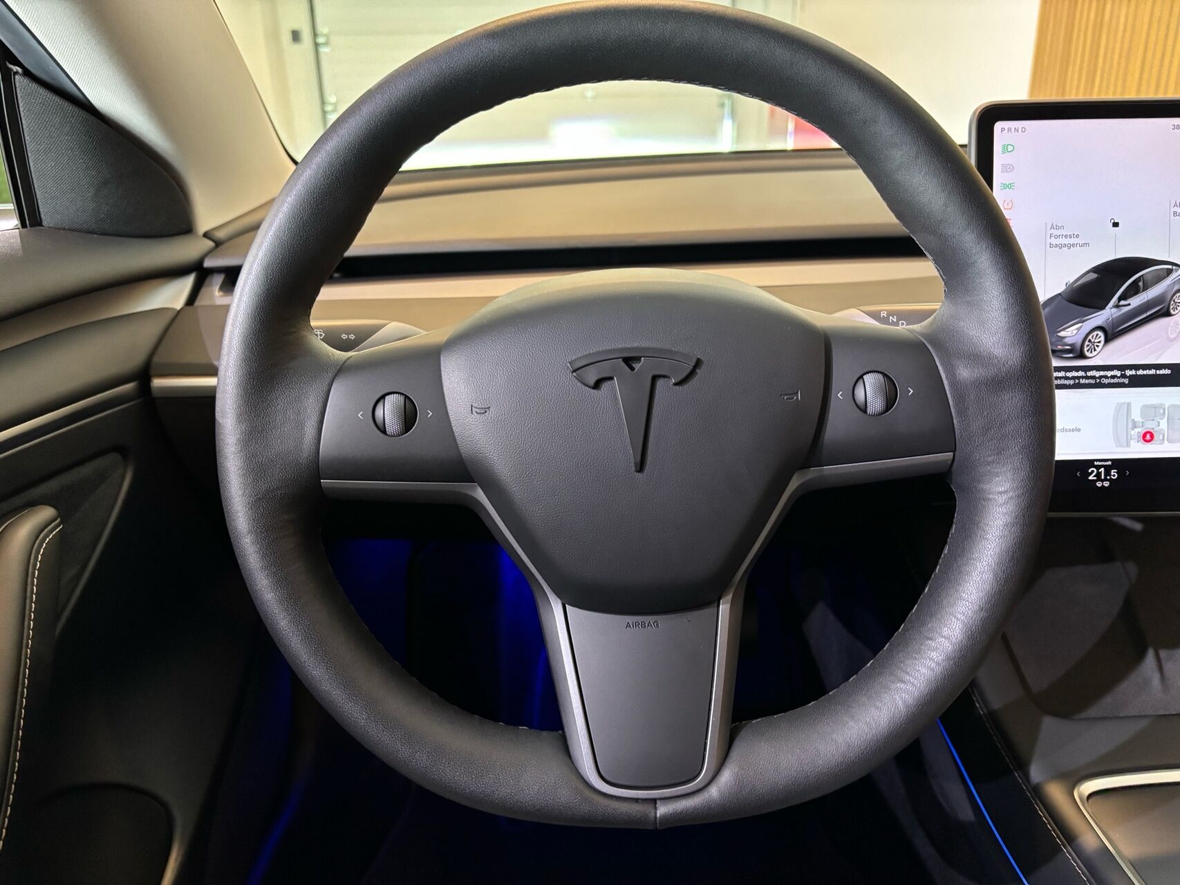 Billede af Tesla Model 3 EL Standard Range 283HK Aut.