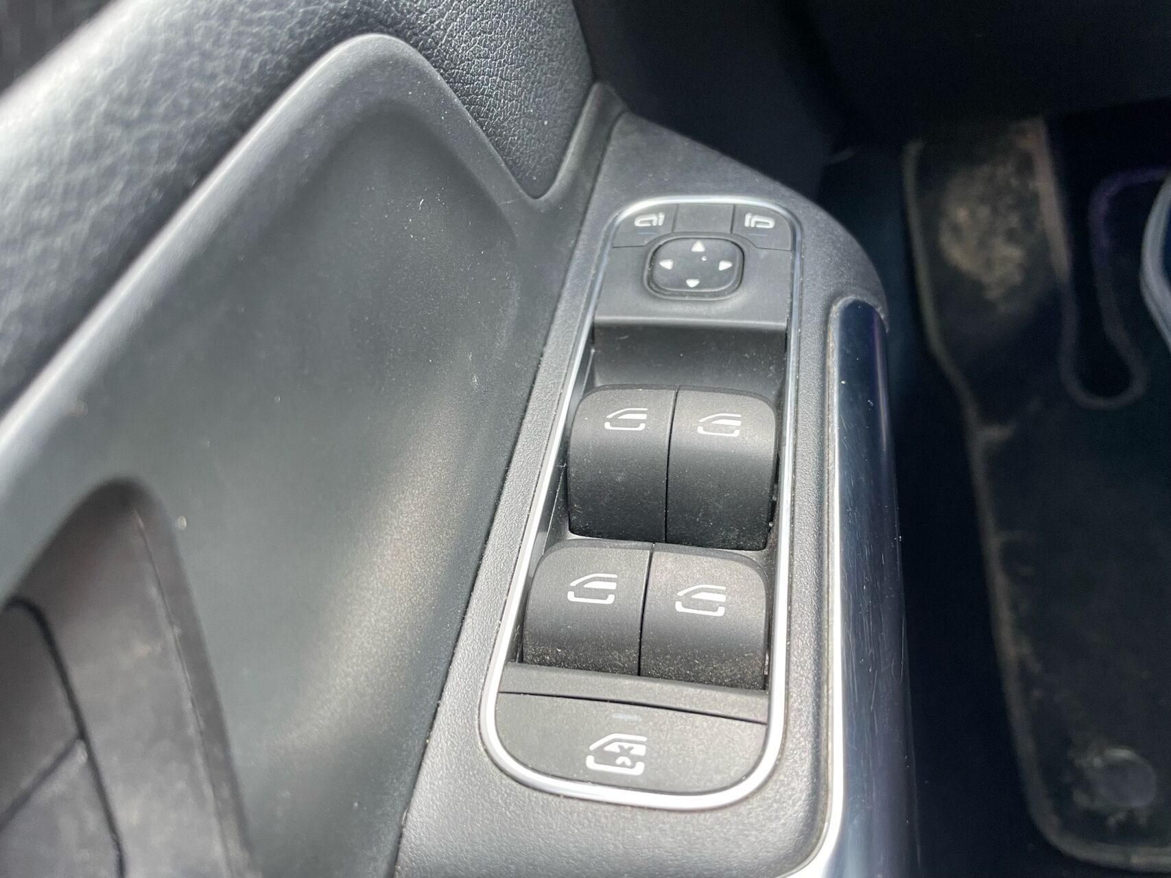 Billede af Mercedes-Benz EQA 250 EL Progressive 190HK 5d Aut.