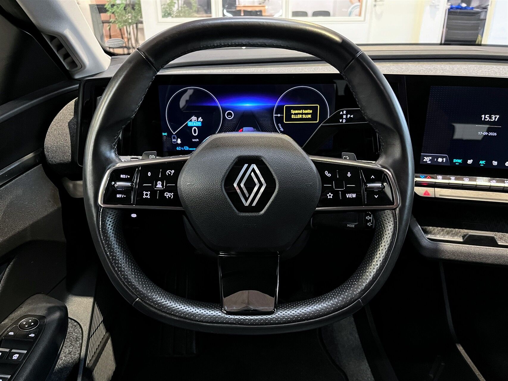 Billede af Renault Mégane E-TECH Equilibre 220HK 5d Aut.