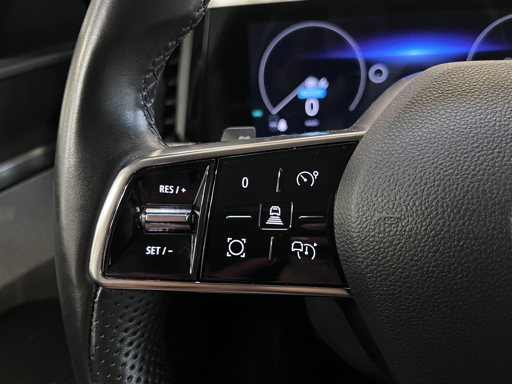 Billede af Renault Mégane E-TECH Equilibre 220HK 5d Aut.