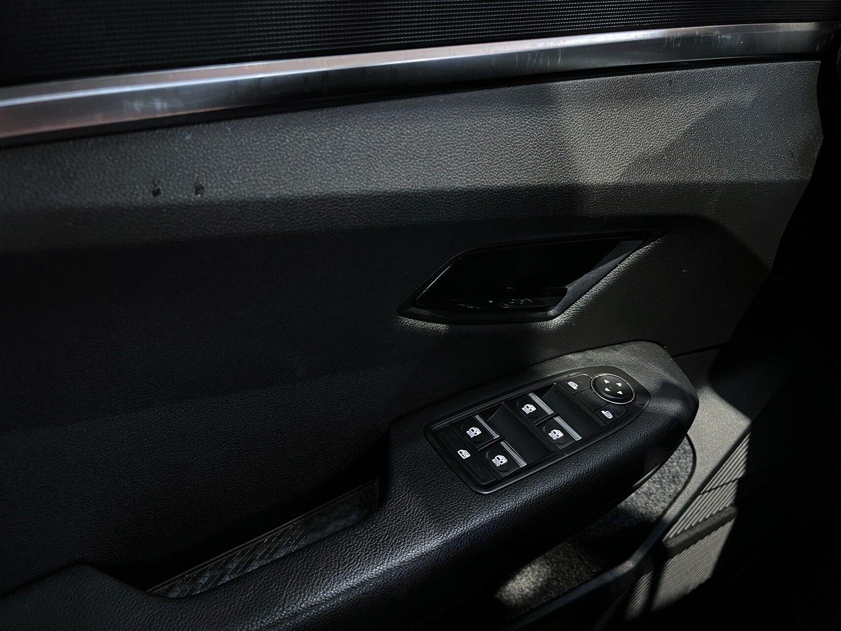 Billede af Renault Mégane E-TECH Equilibre 220HK 5d Aut.