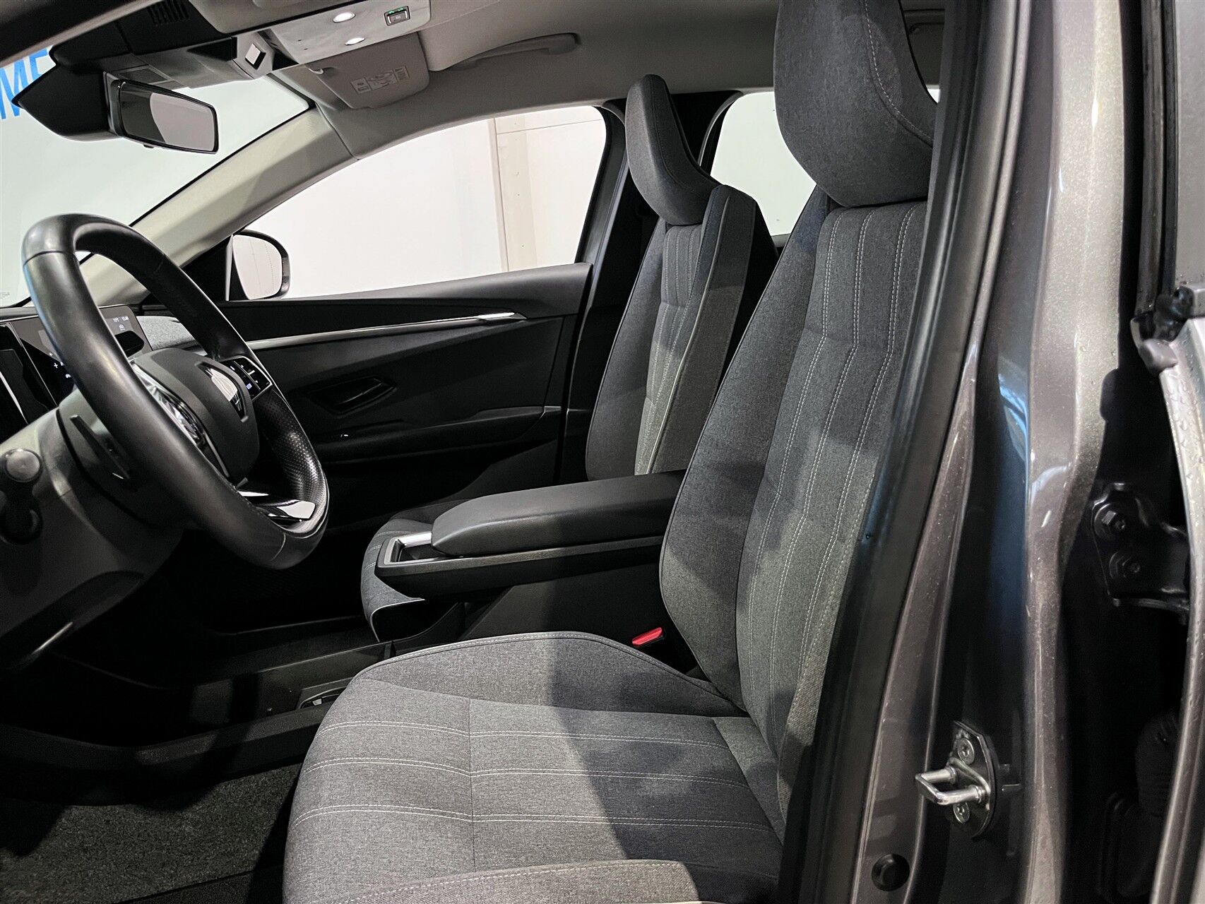 Billede af Renault Mégane E-TECH Equilibre 220HK 5d Aut.