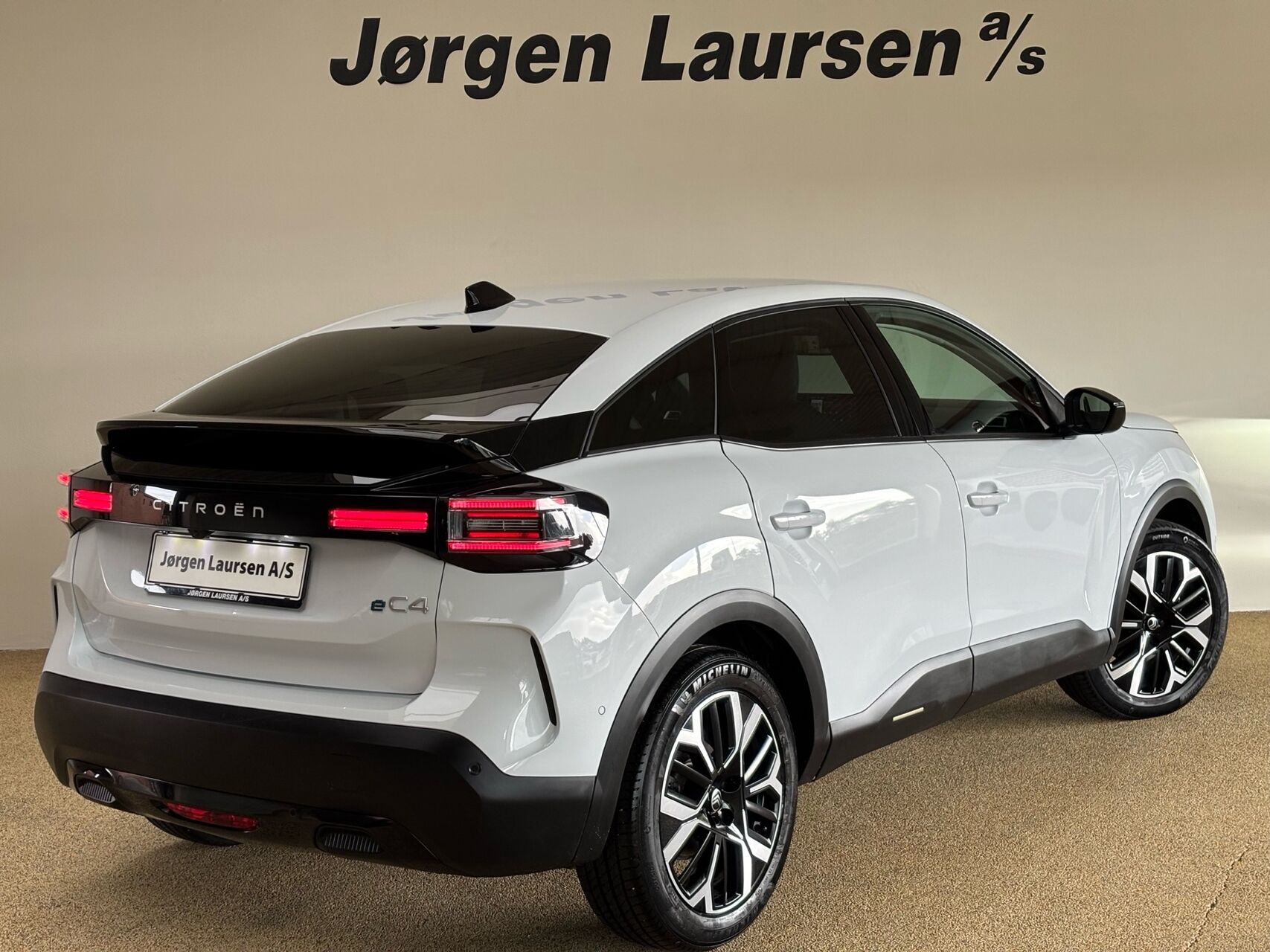 Billede af Citroën e-C4 EL Max 156HK 5d Aut.