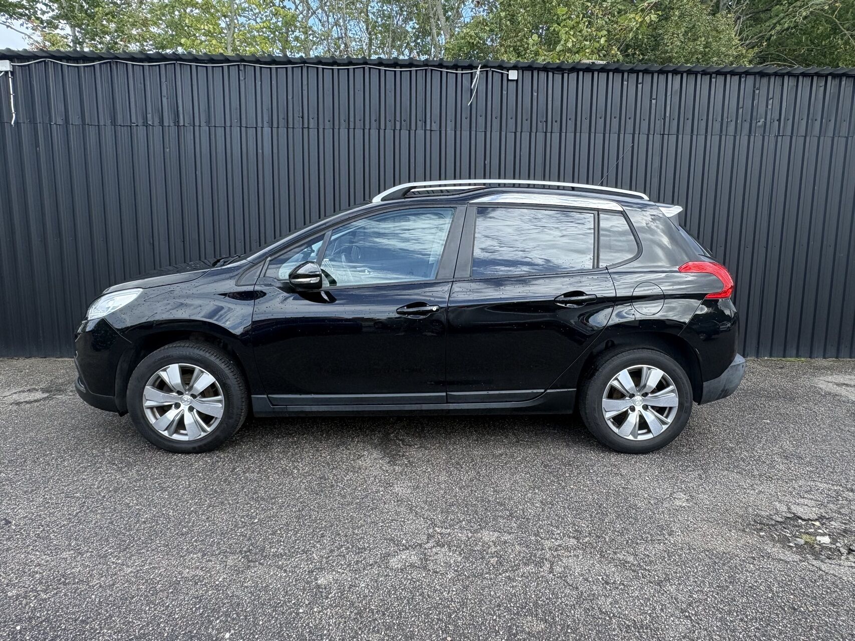 Billede af Peugeot 2008 1,2 VTi Active 82HK 5d
