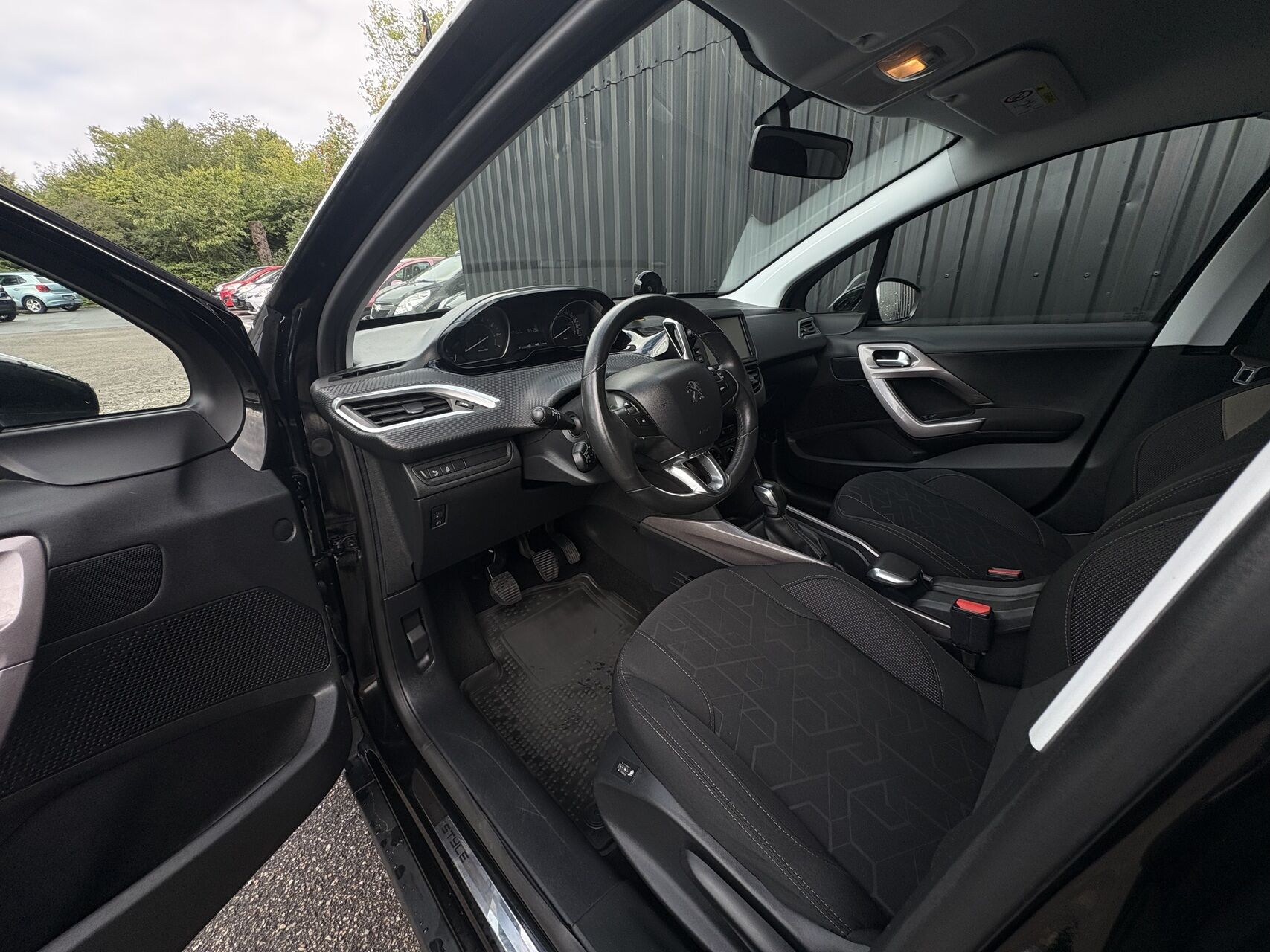 Billede af Peugeot 2008 1,2 VTi Active 82HK 5d