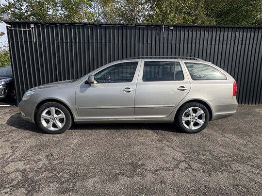 Skoda Octavia Combi 1,4 TSI Elegance 122HK Stc 6g