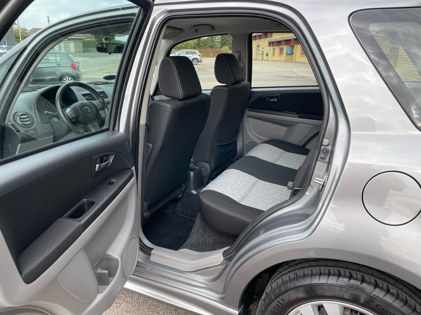 Billede af Suzuki SX4 1,6 16V S Plus 120HK 5d