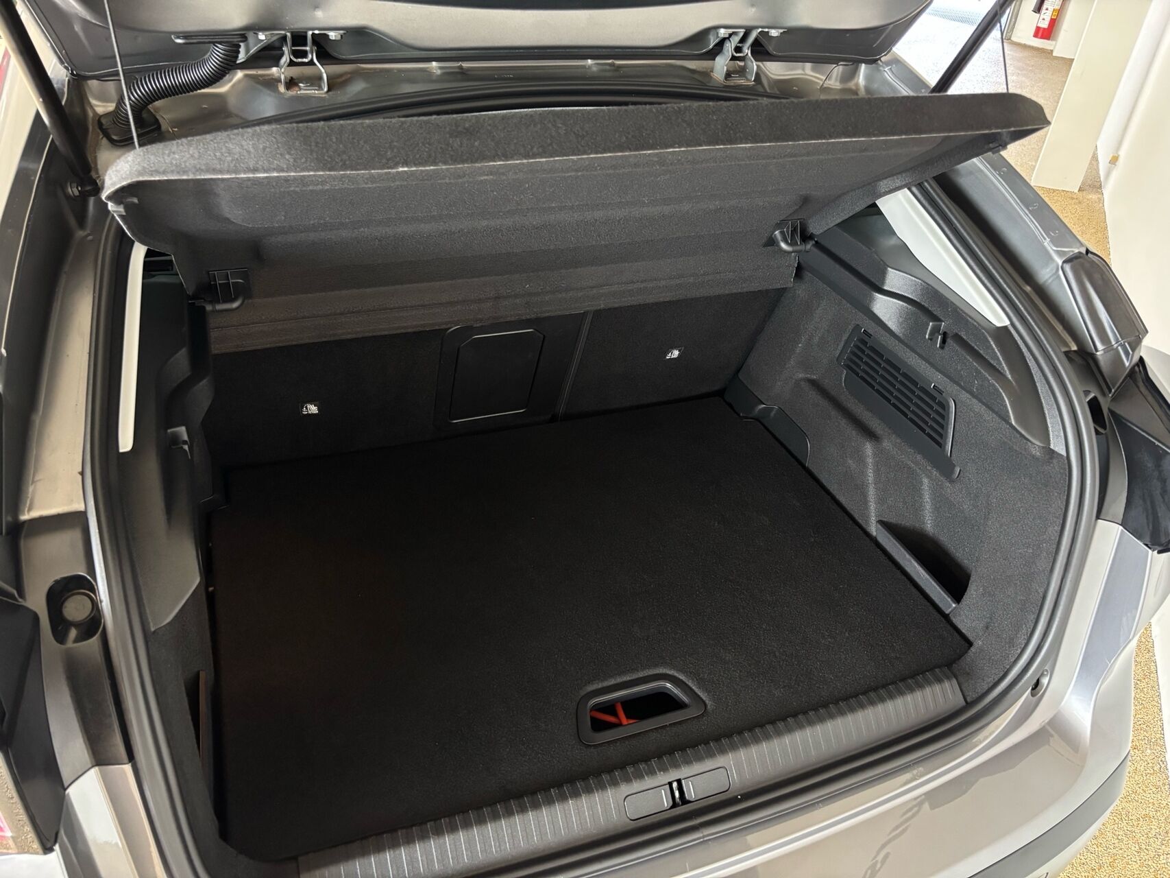 Billede af Citroën e-C4 EL Max 156HK 5d Aut.