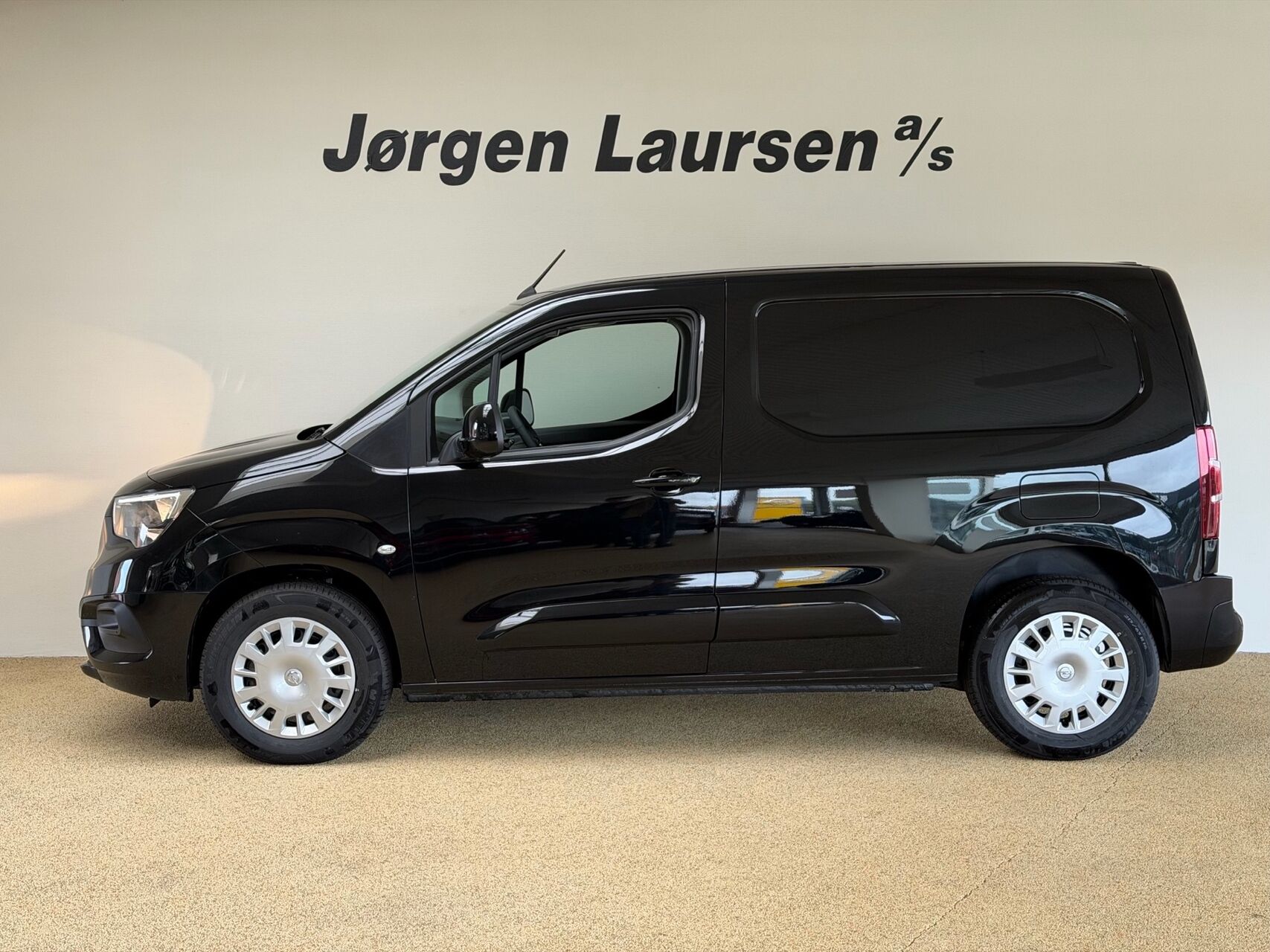 Billede af Opel Combo-e L1 EL Enjoy 136HK Van Aut.