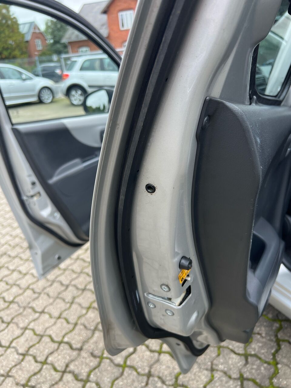 Billede af Suzuki Alto 1,0 12V GL A/C 68HK 5d