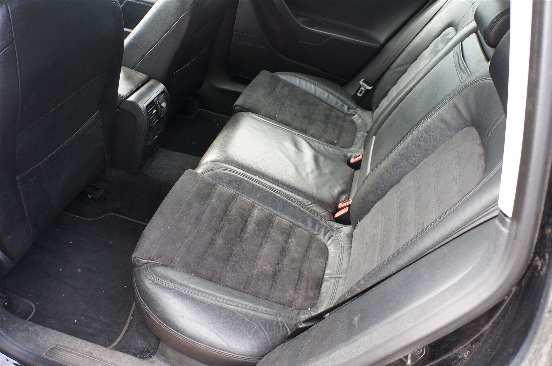 Billede af VW Passat Variant 2,0 TDI DPF Highline 170HK Stc 6g
