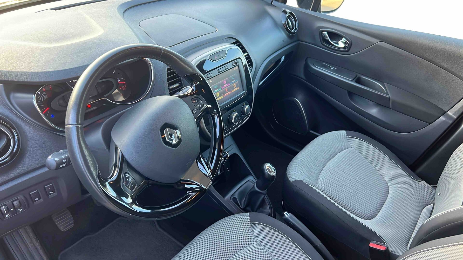 Billede af Renault Captur 0,9 Energy TCe Expression 90HK 5d